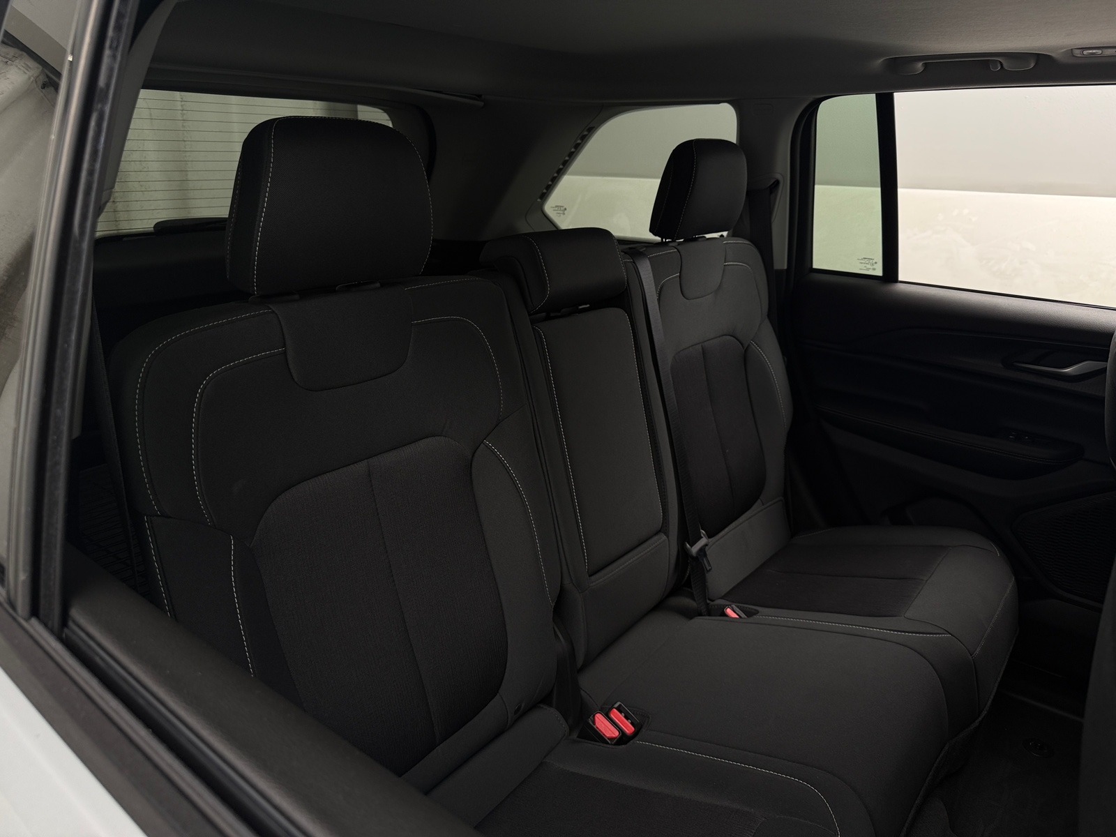 Thumbnail: 2024 Jeep Grand Cherokee - 6