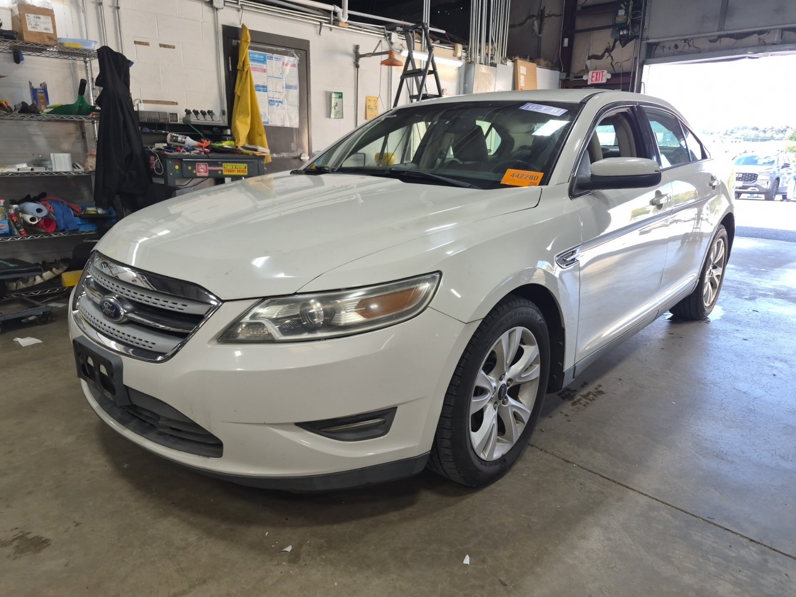 2011 Ford Taurus SEL