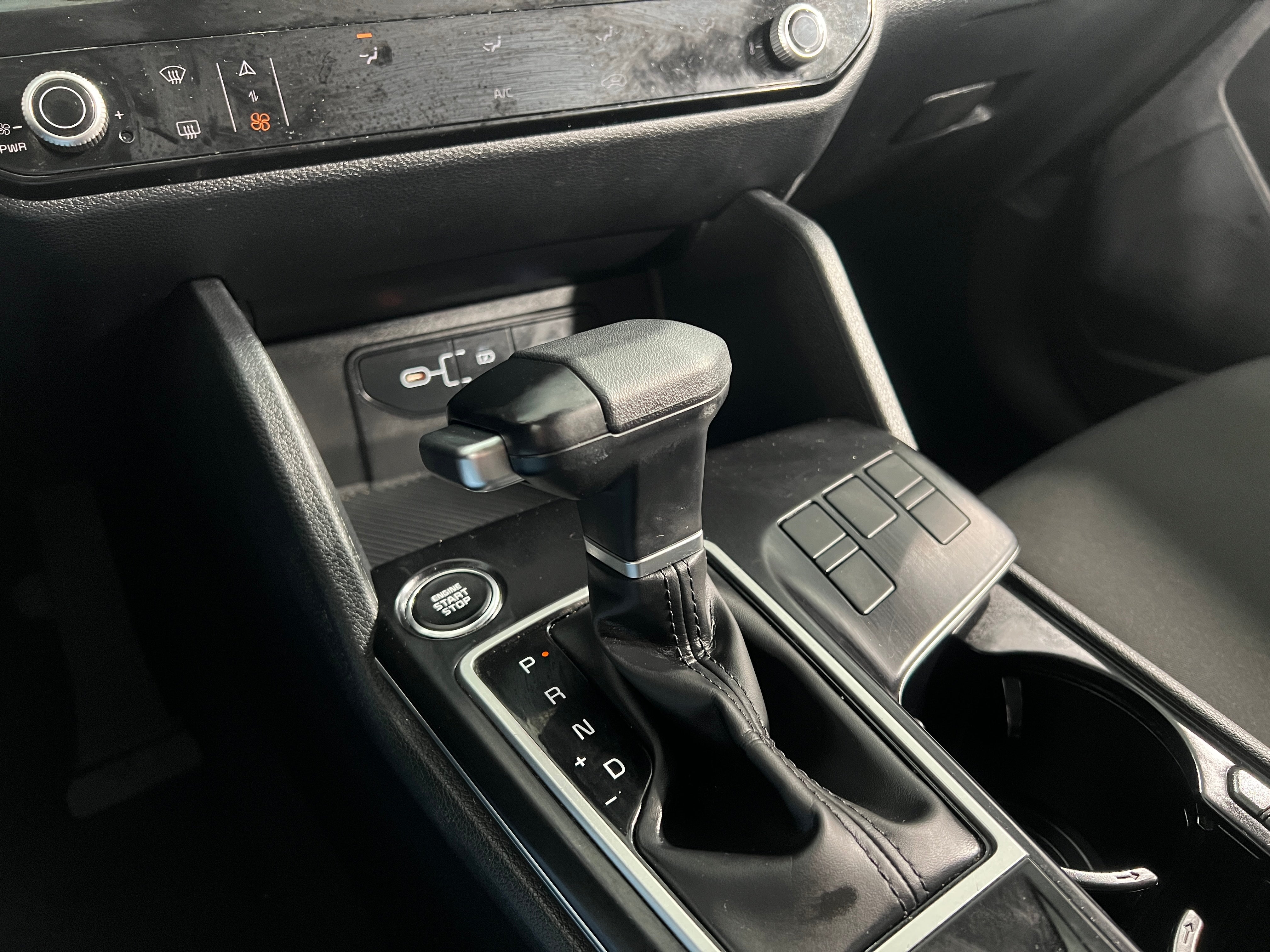 2026 Kia Sportage LX - Photo 6