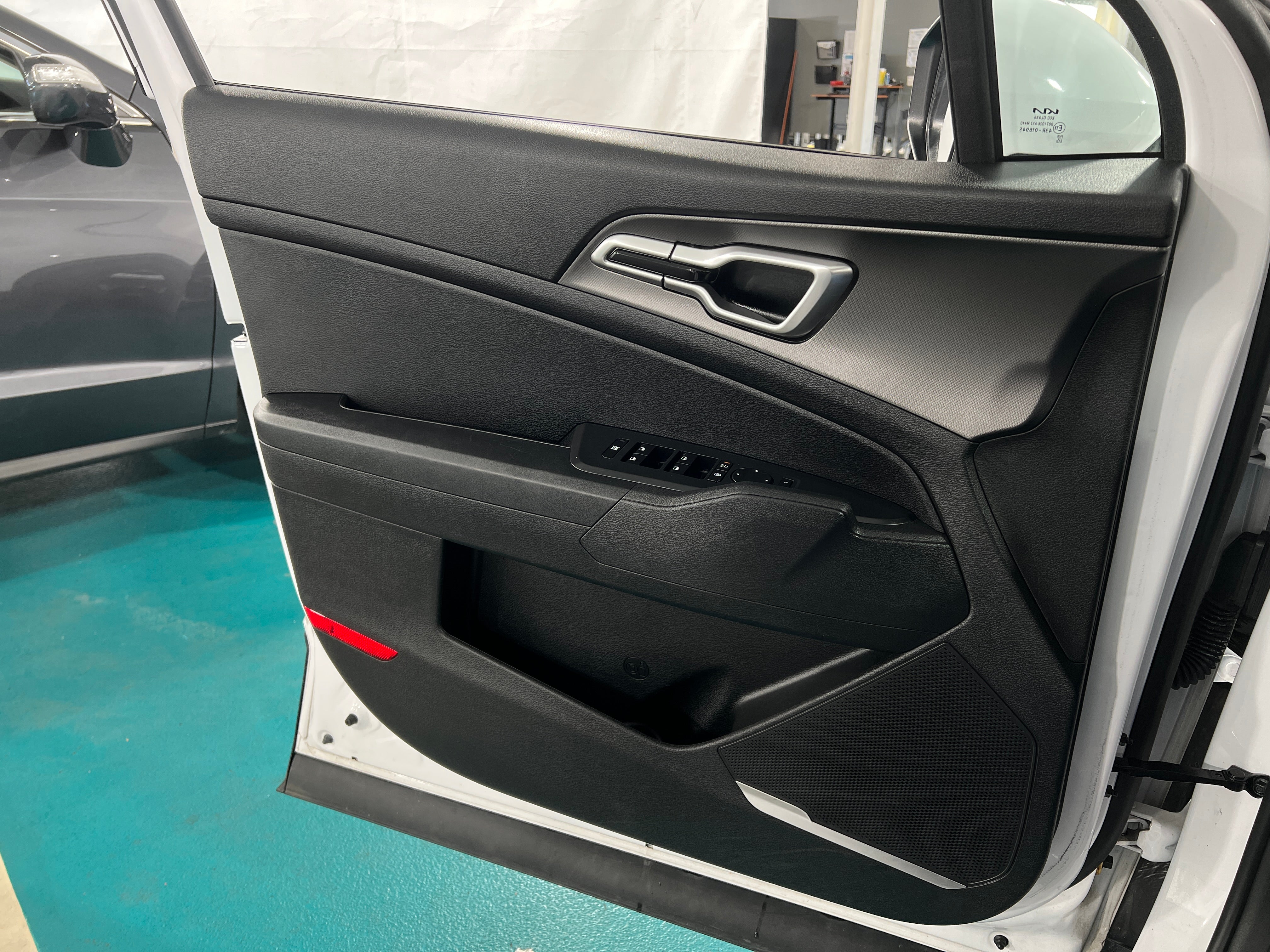 2026 Kia Sportage LX - Photo 10