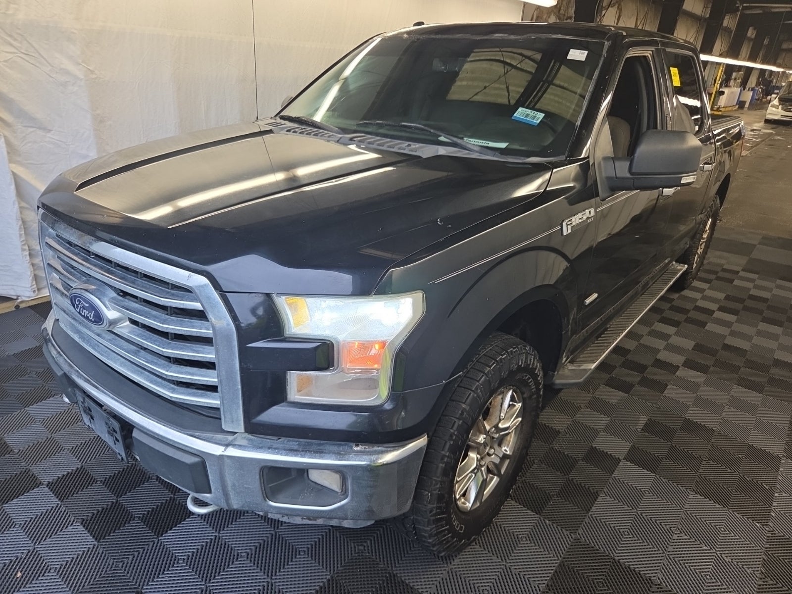 2016 Ford F-150 4WD Supercrew 145" XLT