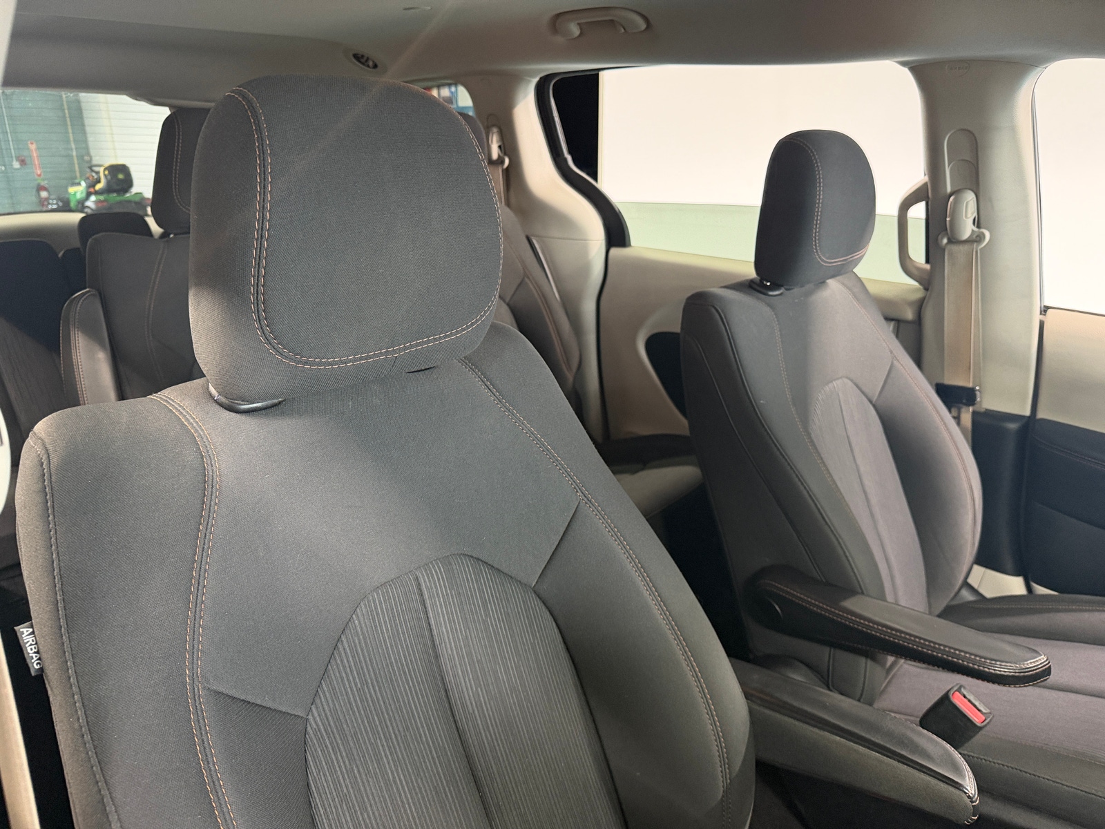 Thumbnail: 2019 Chrysler Pacifica - 2