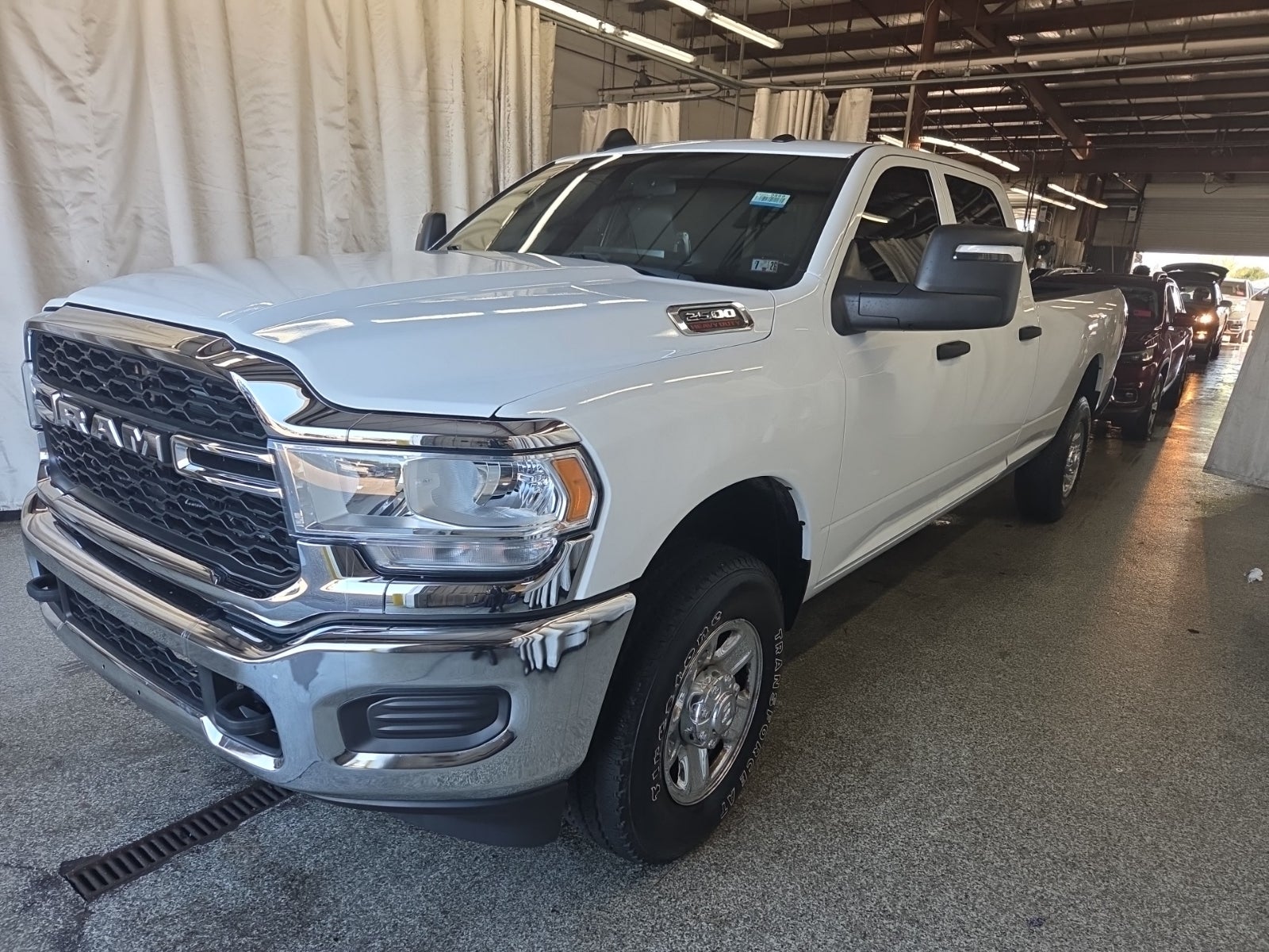 2023 Ram 2500 Tradesman 4x4 Crew Cab 8' Box