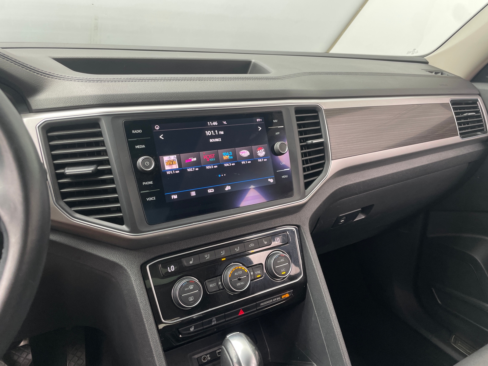 Thumbnail: 2019 Volkswagen Atlas - 3