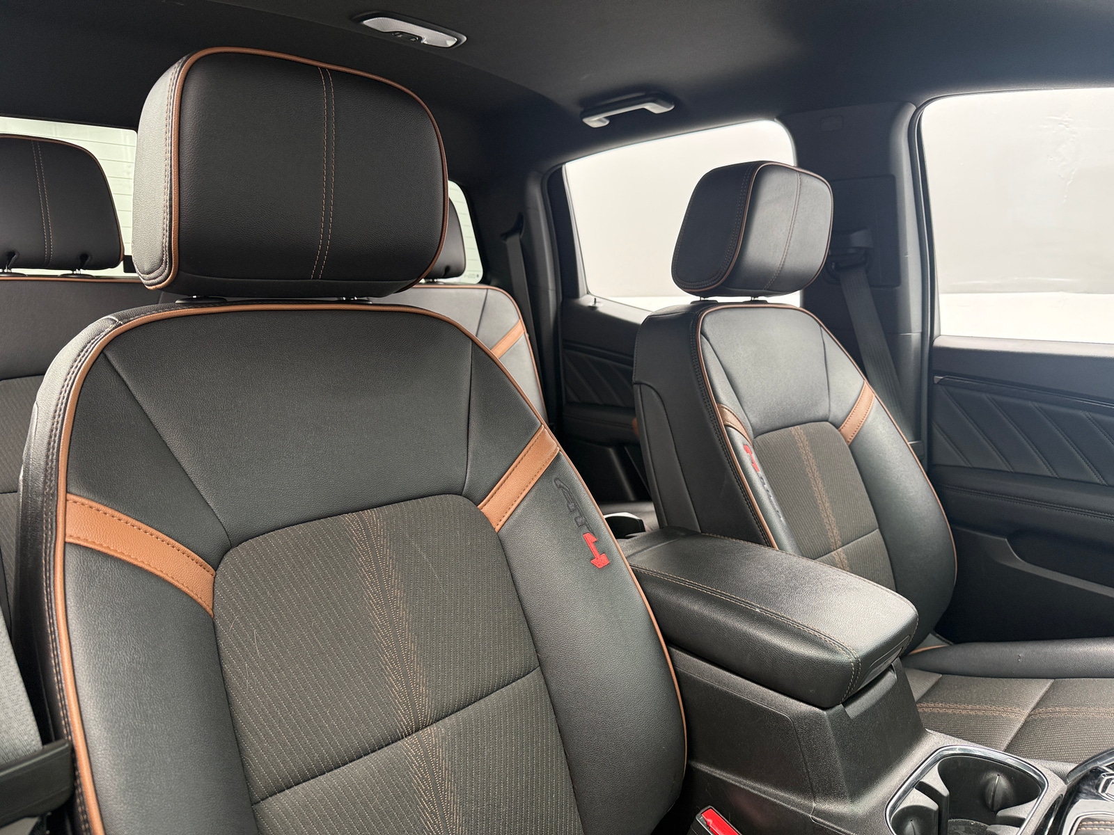 Thumbnail: 2023 GMC Canyon - 2