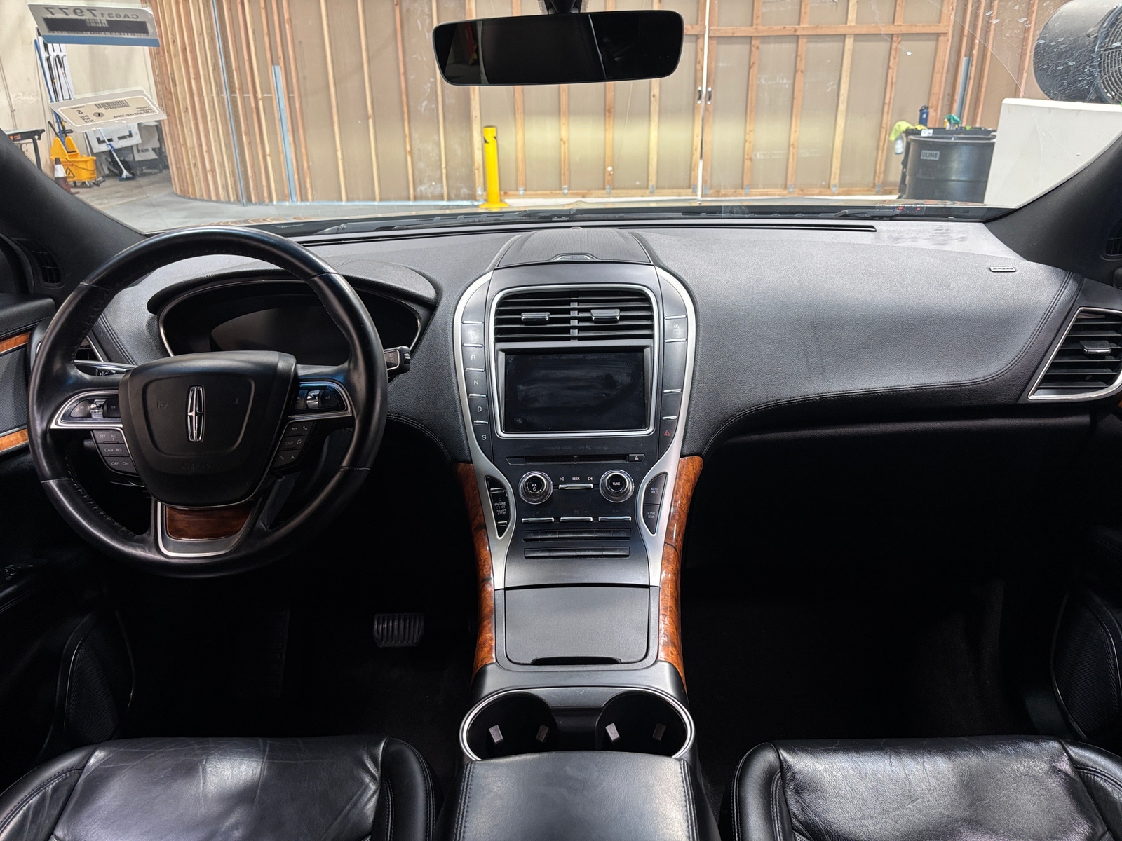 Thumbnail: 2019 Lincoln Nautilus - 2