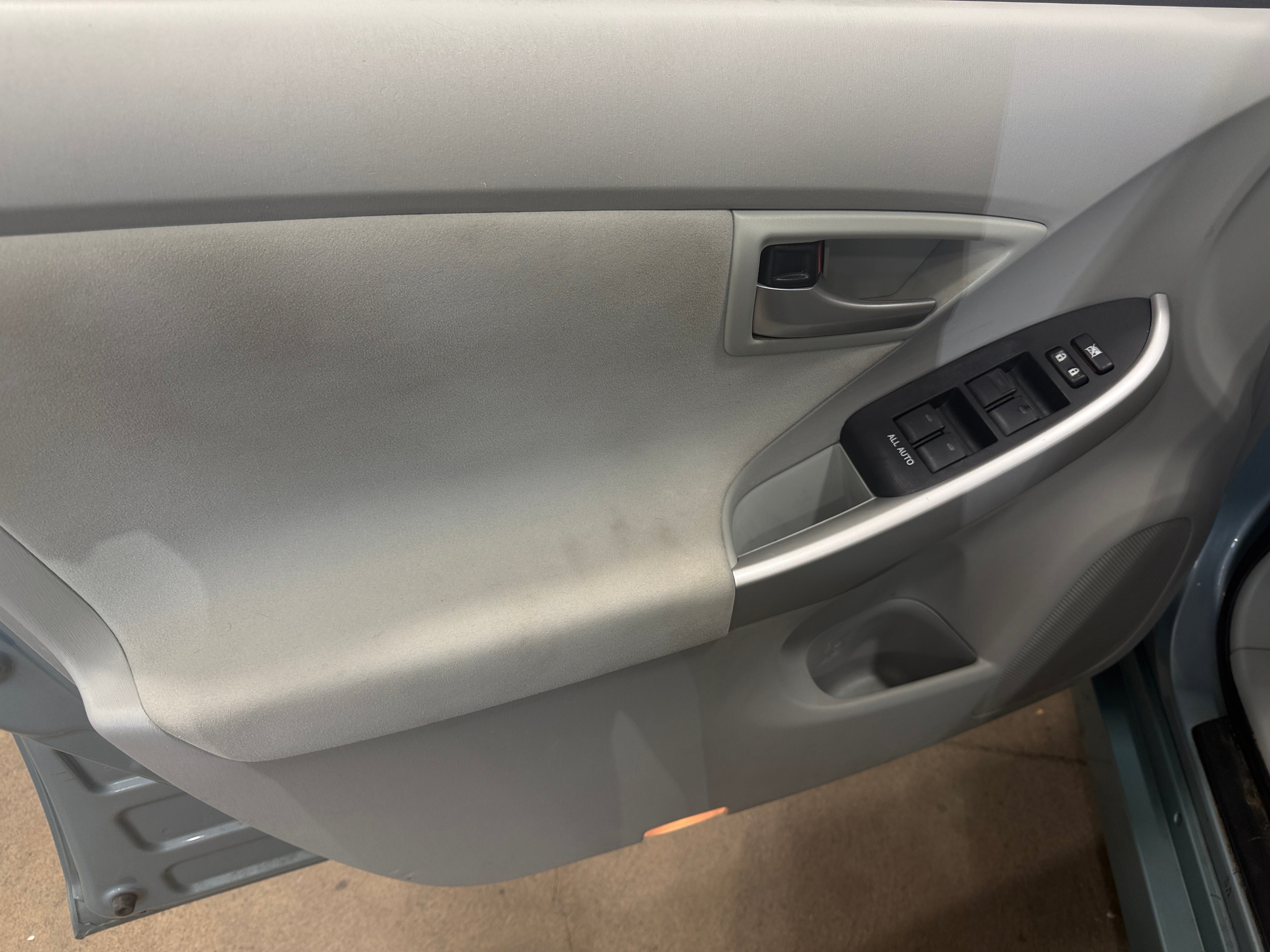 2015 Toyota Prius One
