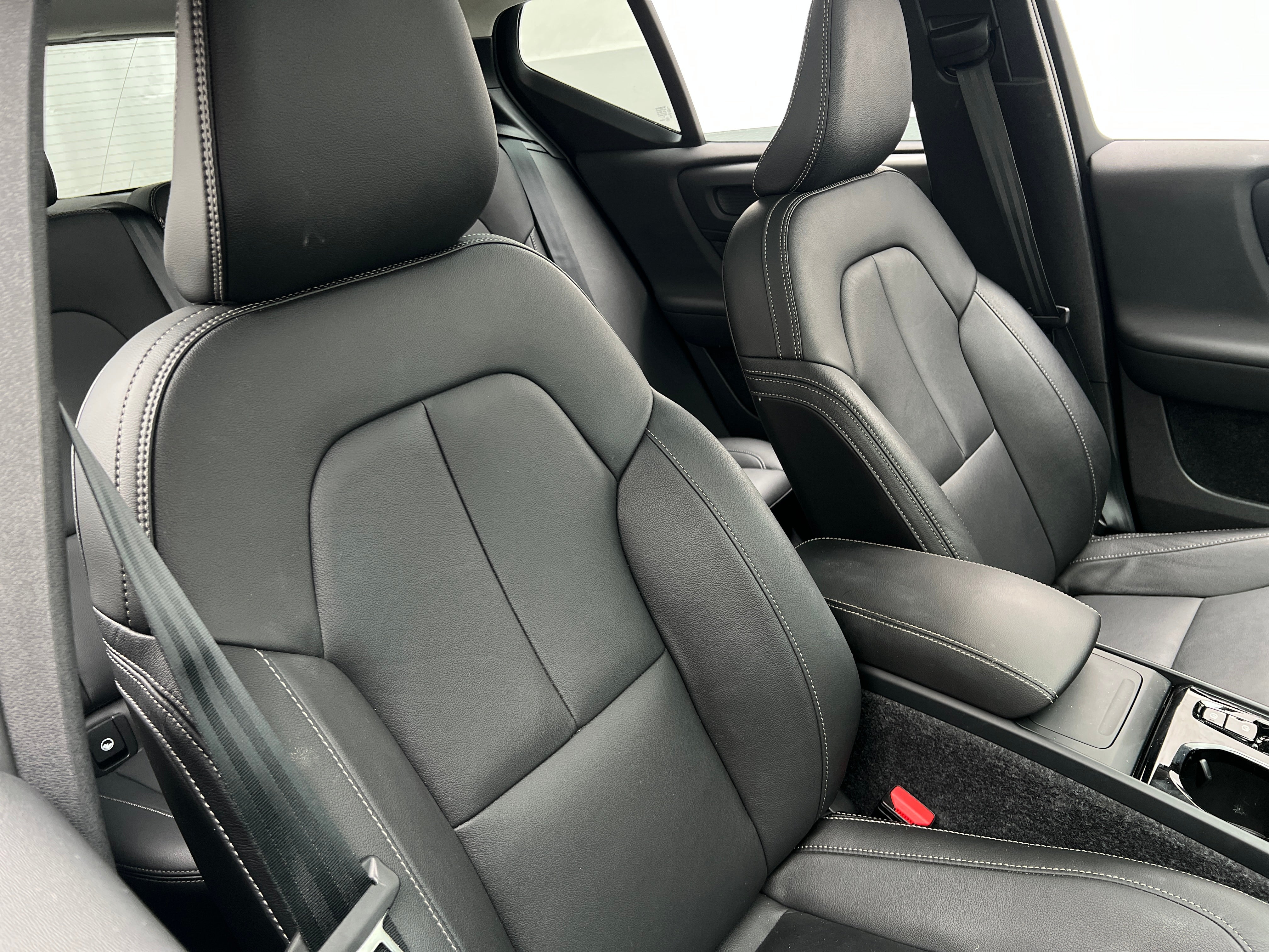 2026 Volvo XC40 Plus