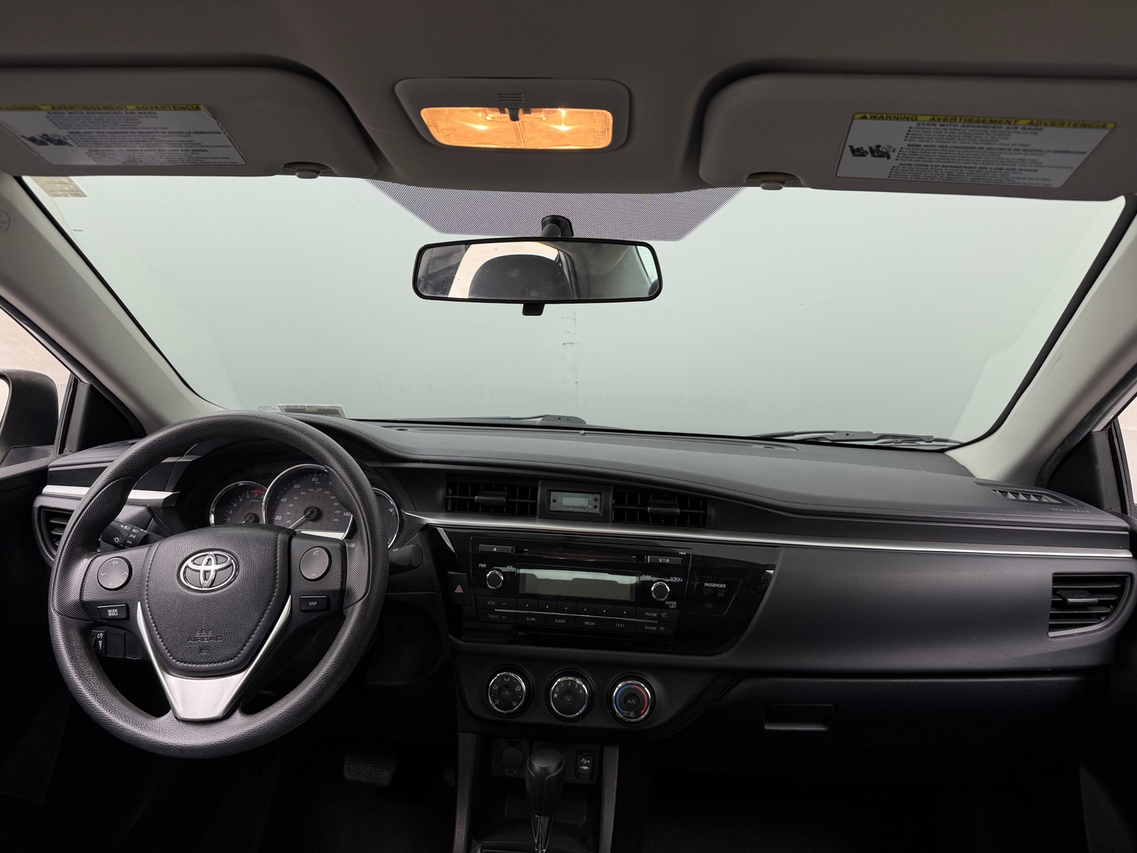 Thumbnail: 2015 Toyota Corolla - 3