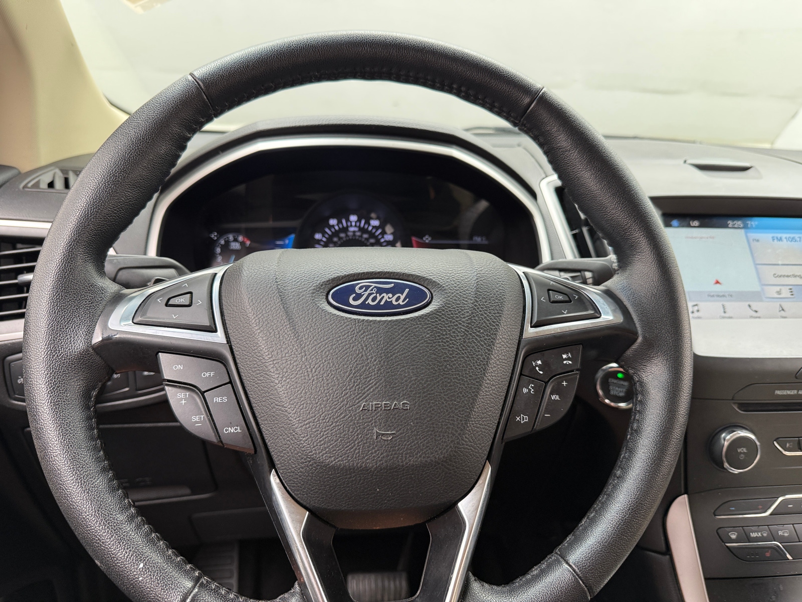 Thumbnail: 2018 Ford Edge - 4