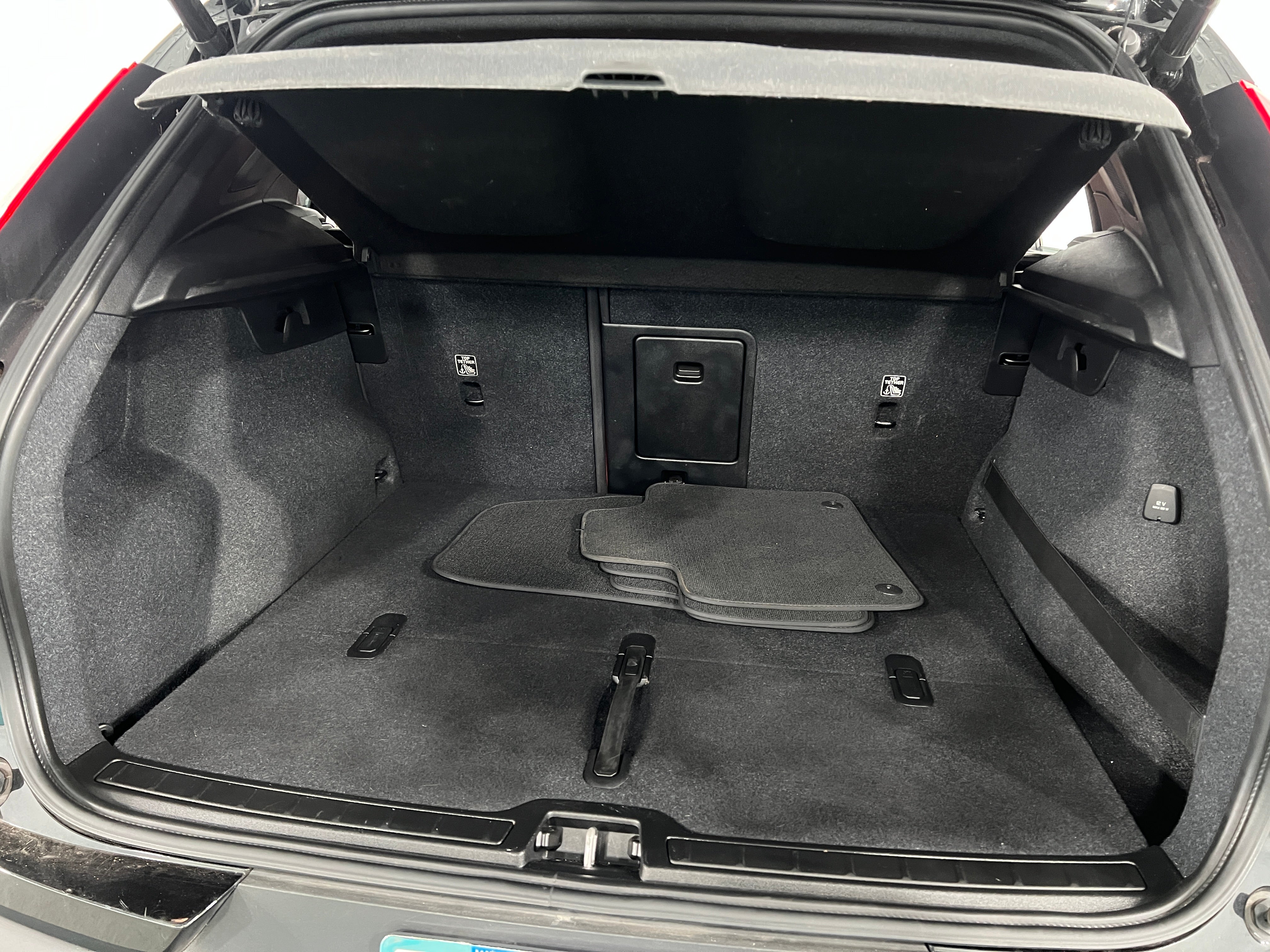 2020 Volvo XC40
