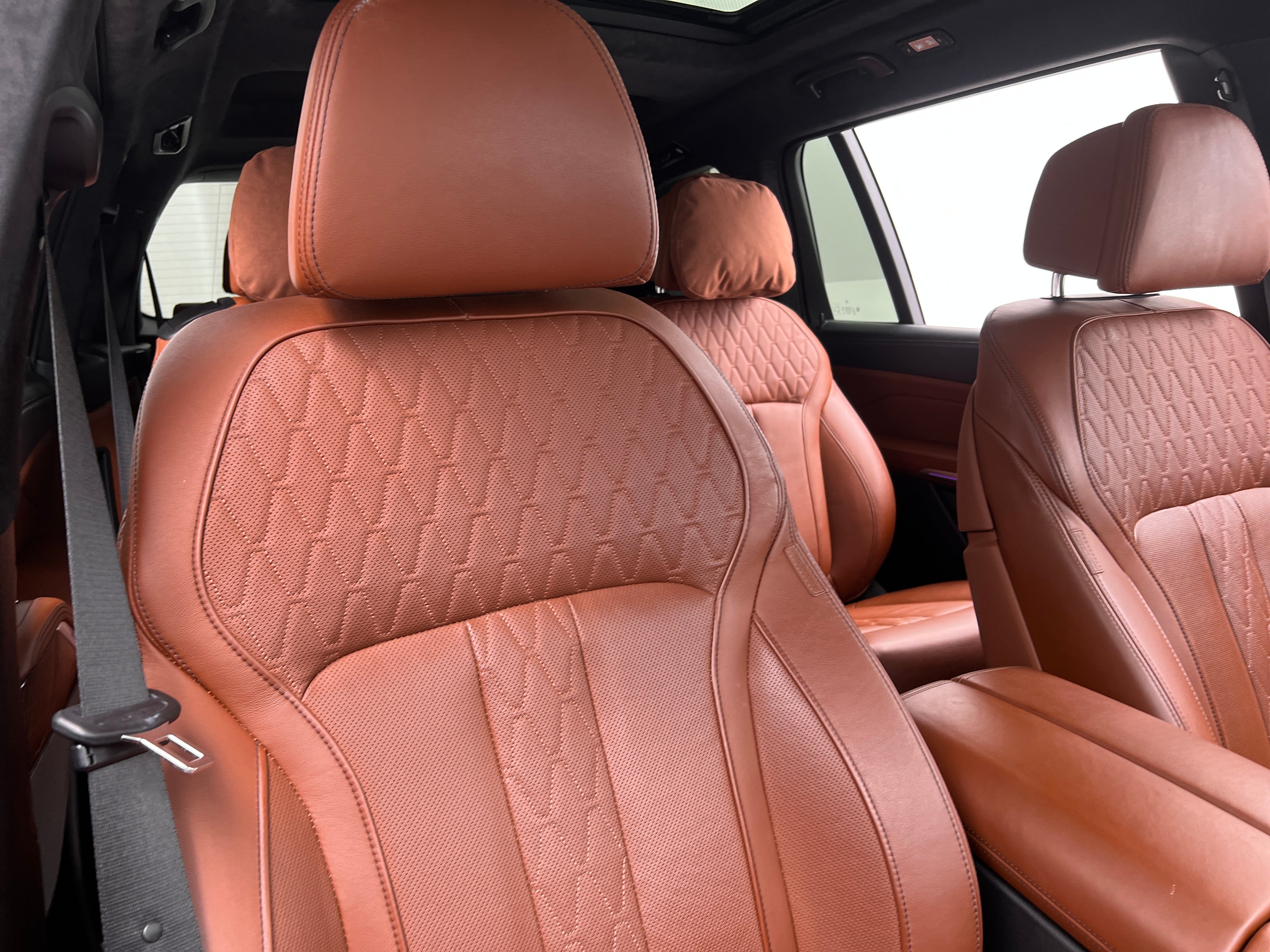 2024 BMW X7 40i