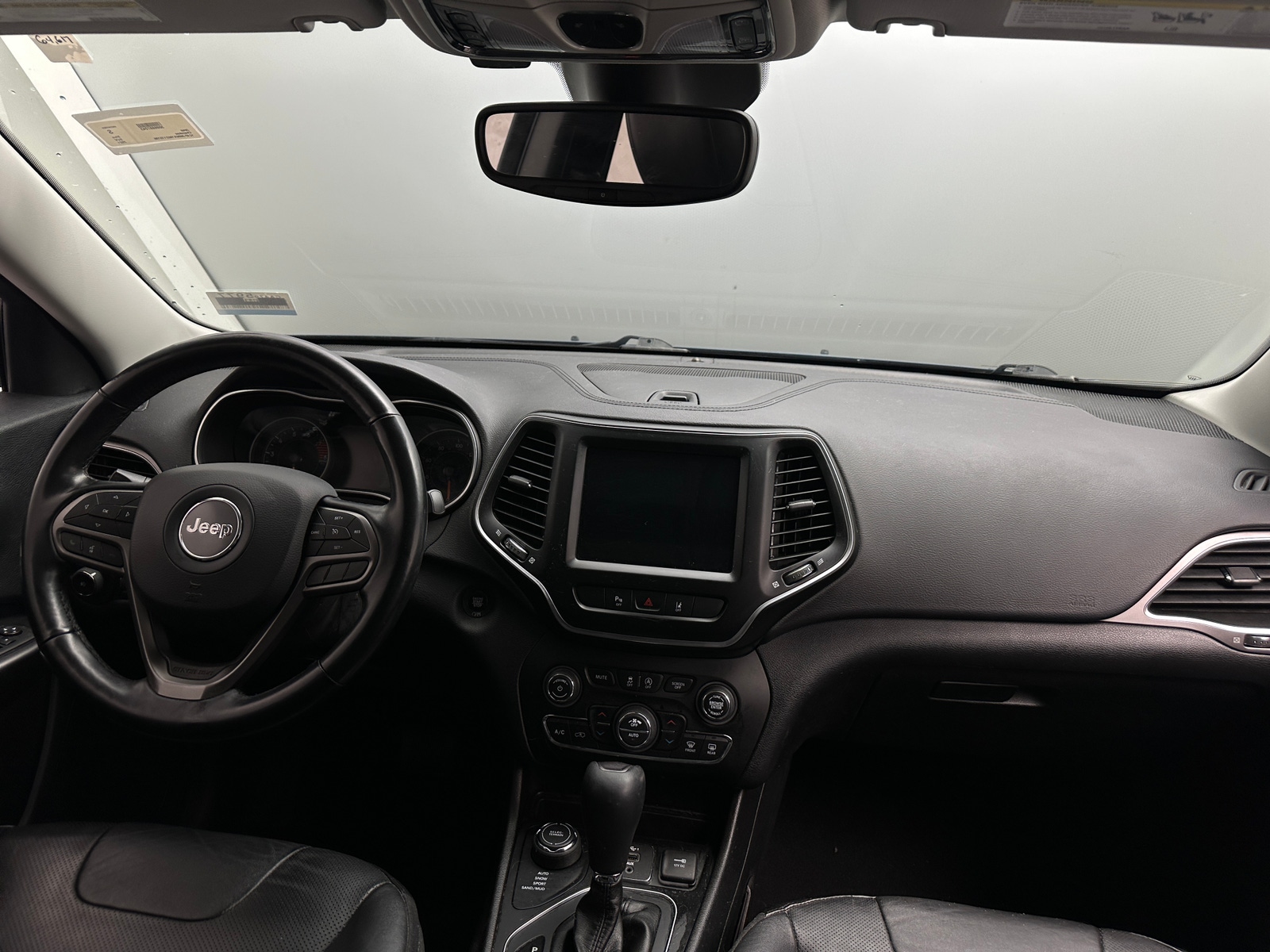 Thumbnail: 2021 Jeep Cherokee - 2