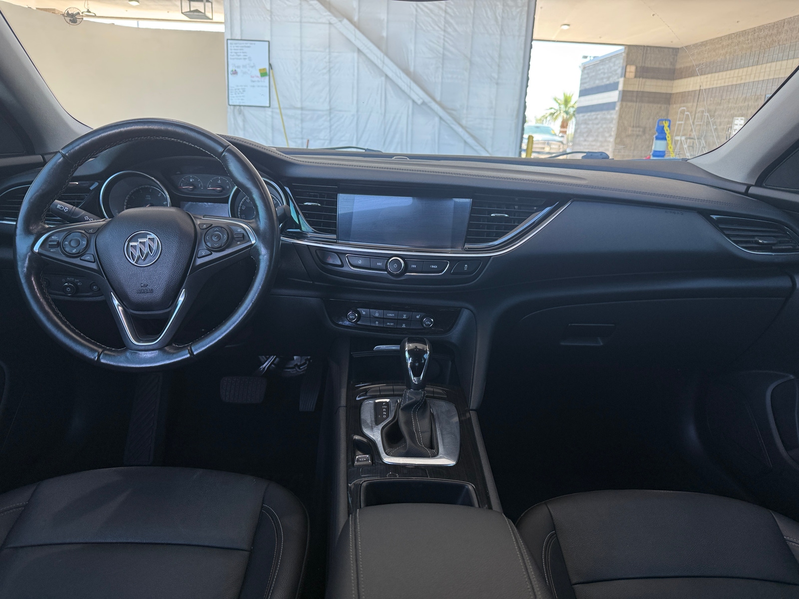 Thumbnail: 2018 Buick Regal - 2