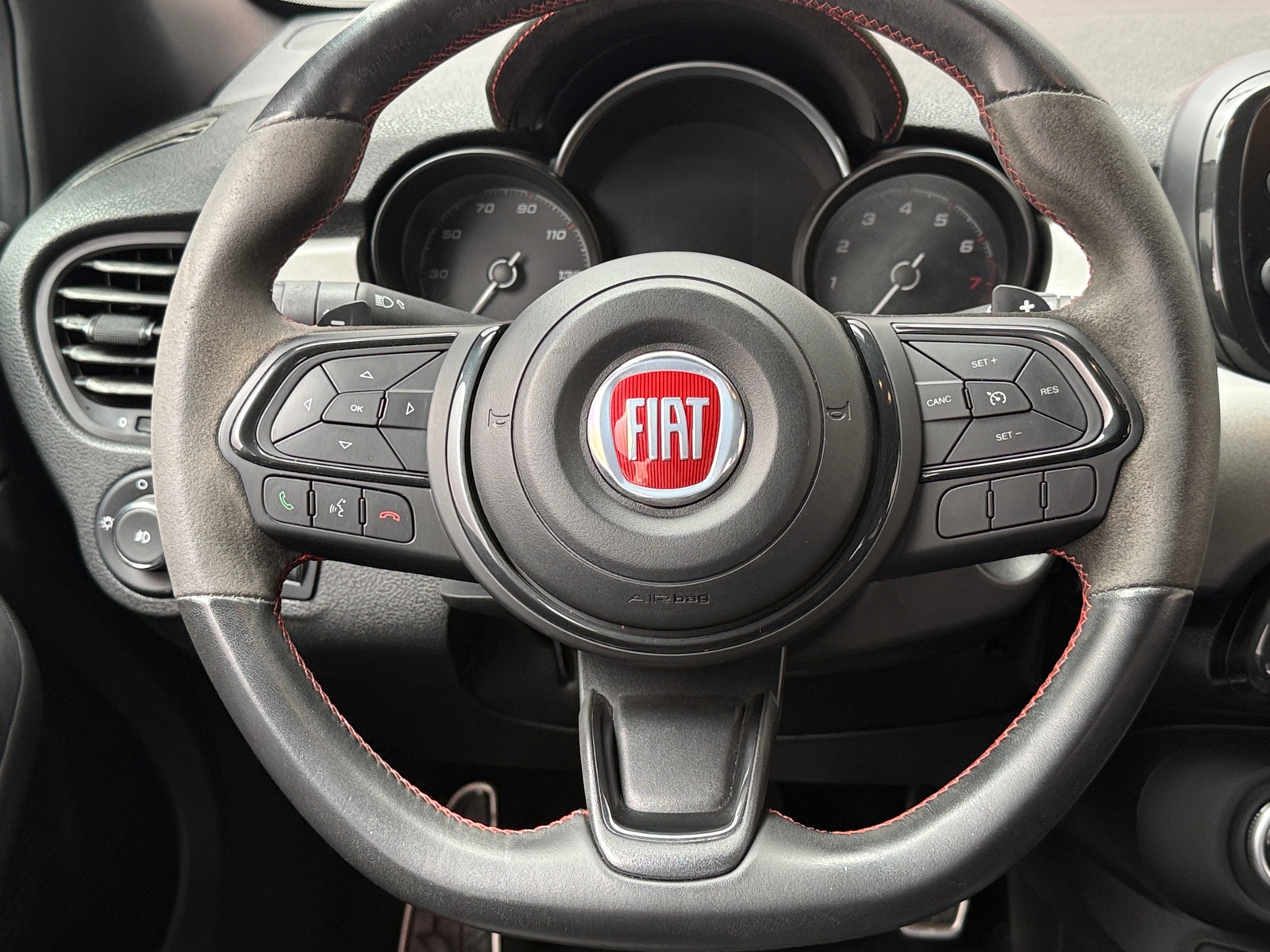 Thumbnail: 2020 Fiat 500X - 4