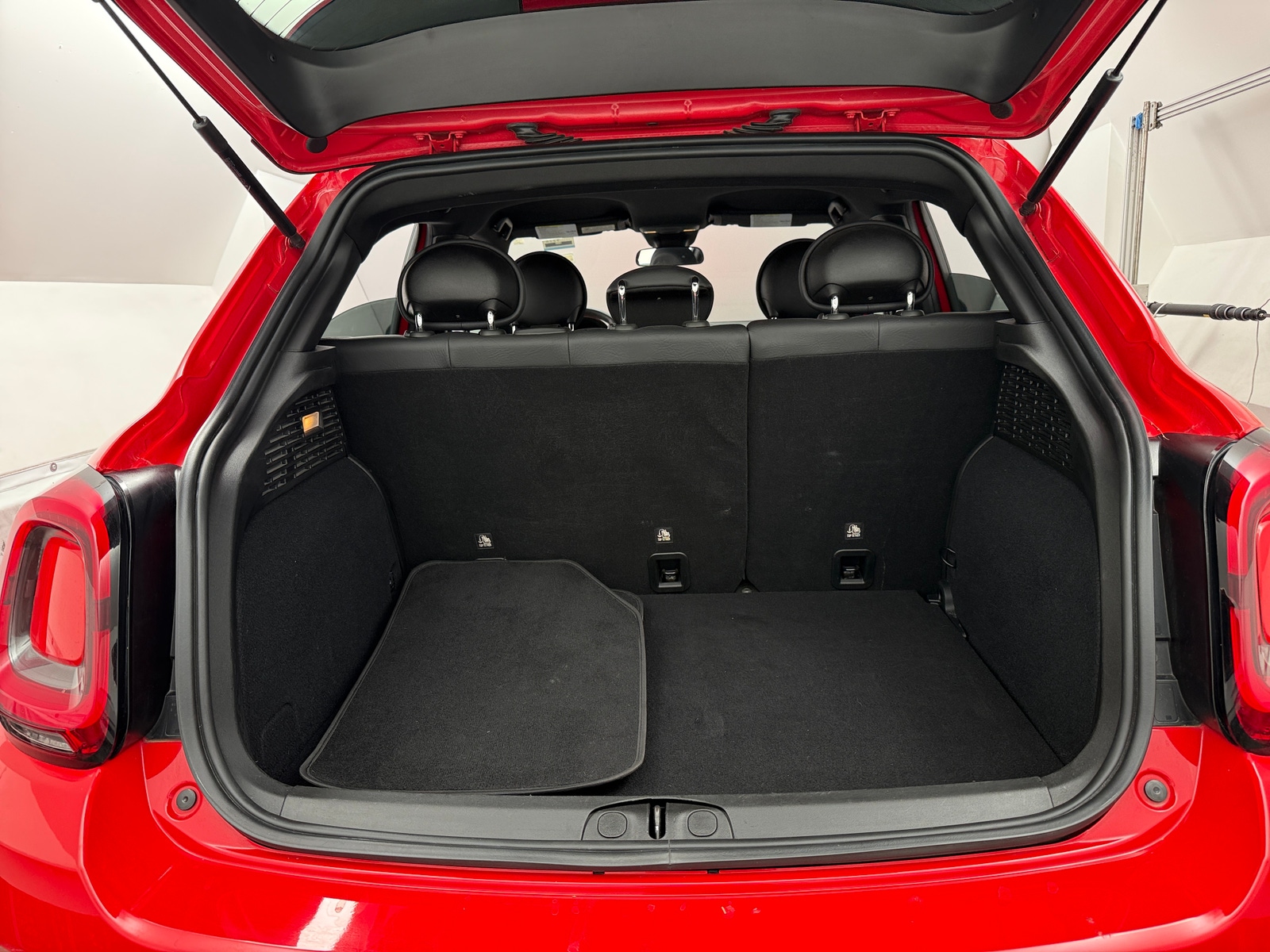 Thumbnail: 2020 Fiat 500X - 6