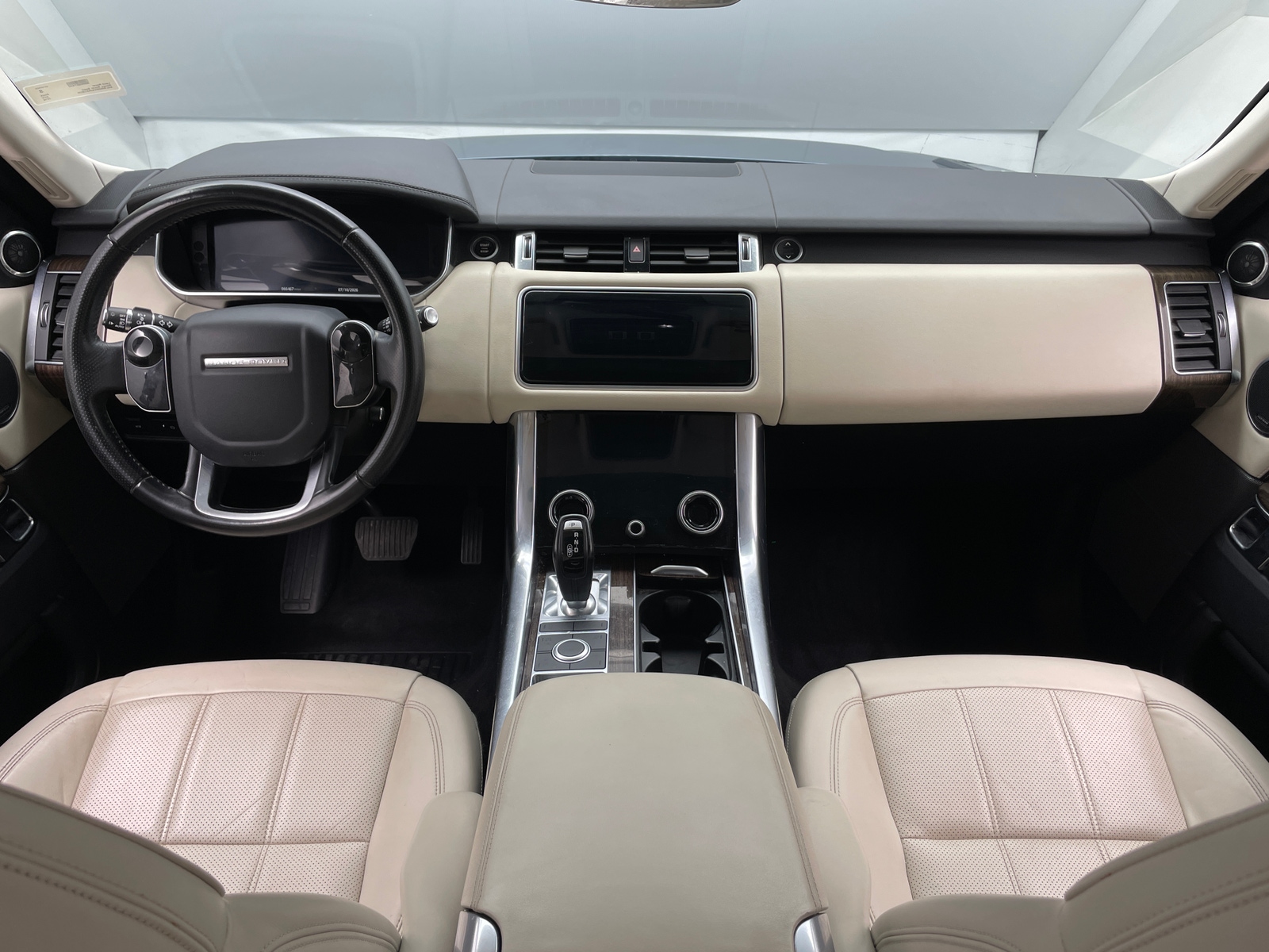 Thumbnail: 2018 Land Rover Range Rover Sport - 2