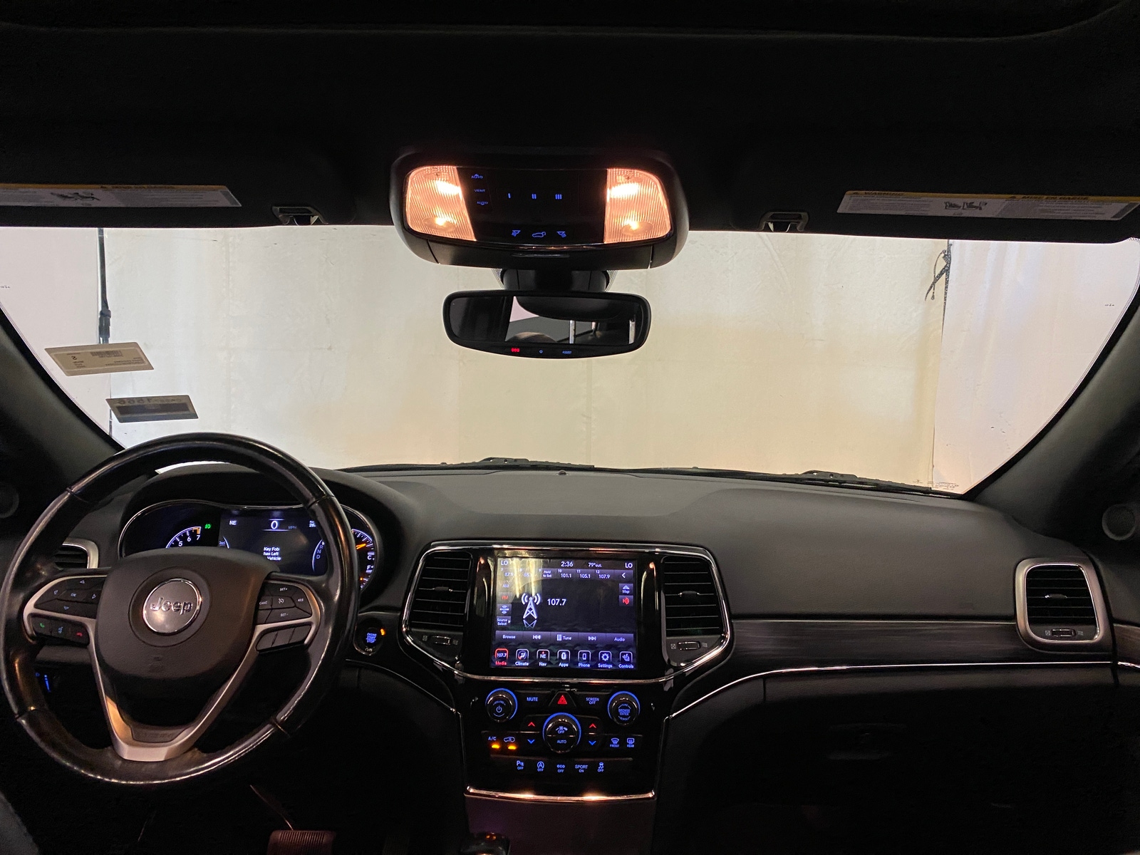 Thumbnail: 2020 Jeep Grand Cherokee - 2