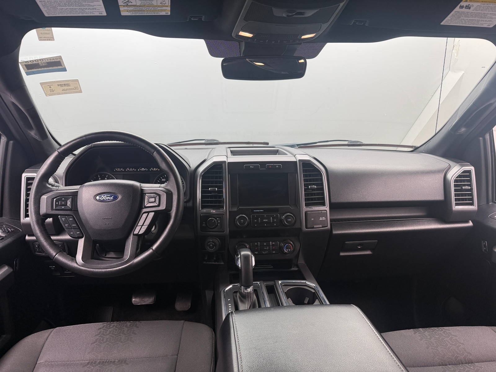 Thumbnail: 2019 Ford Econoline - 3