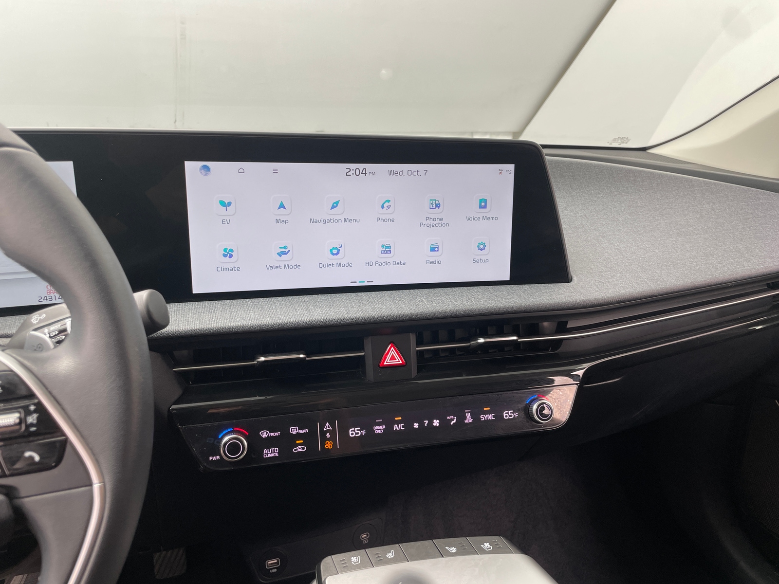 Thumbnail: 2024 Kia EV6 - 3