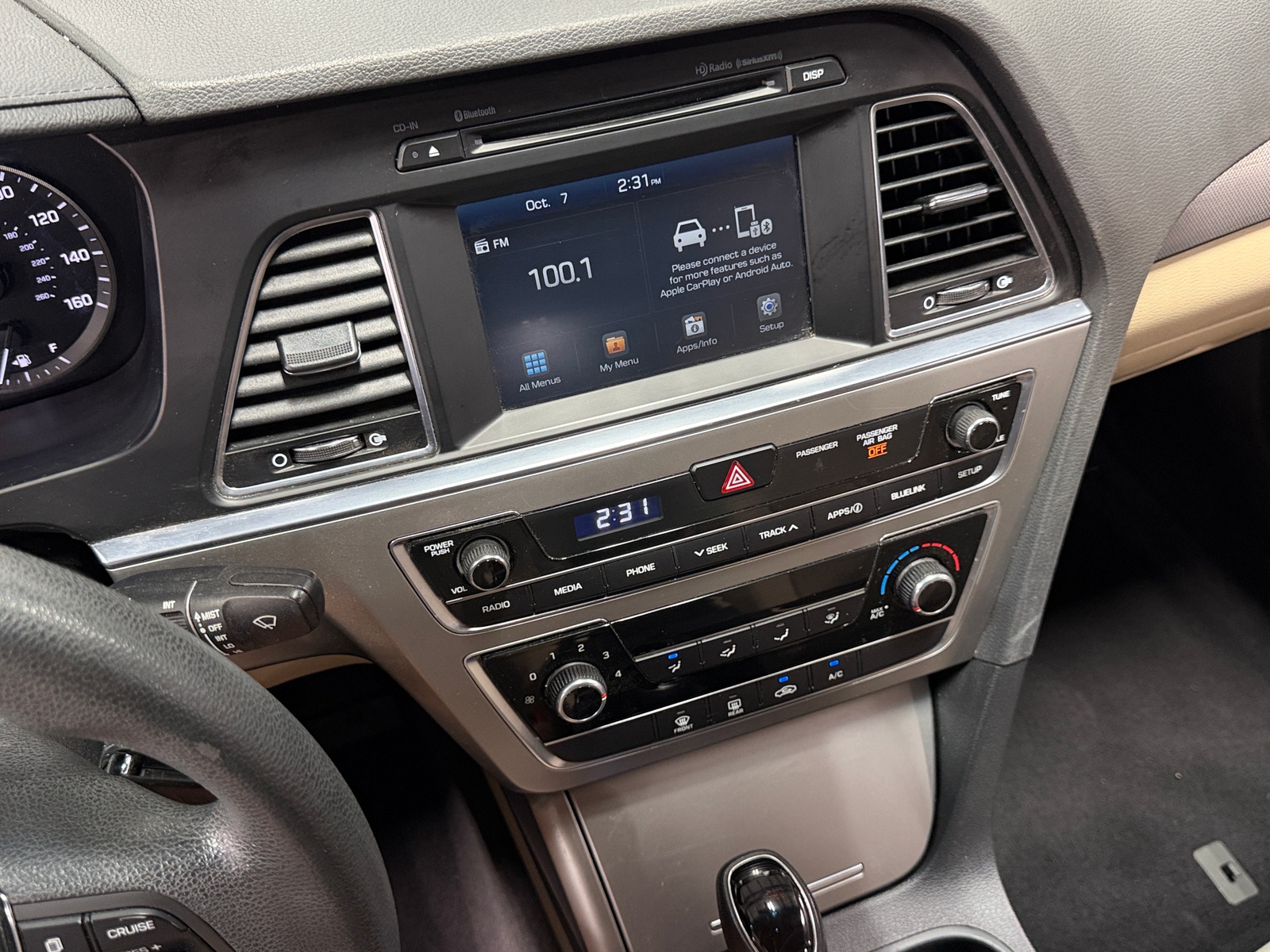 Thumbnail: 2017 Hyundai Sonata - 4