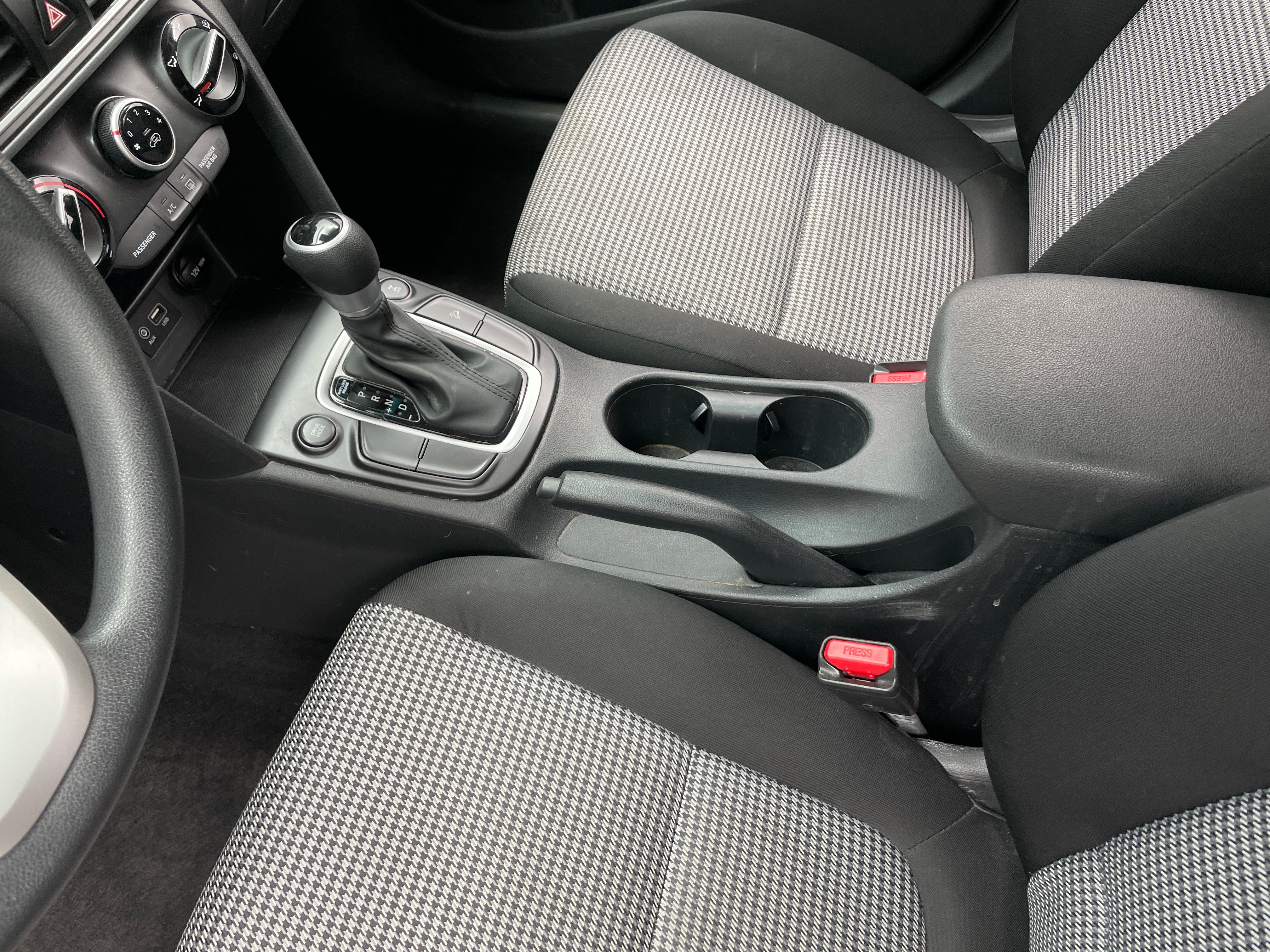 2020 Hyundai Kona SE