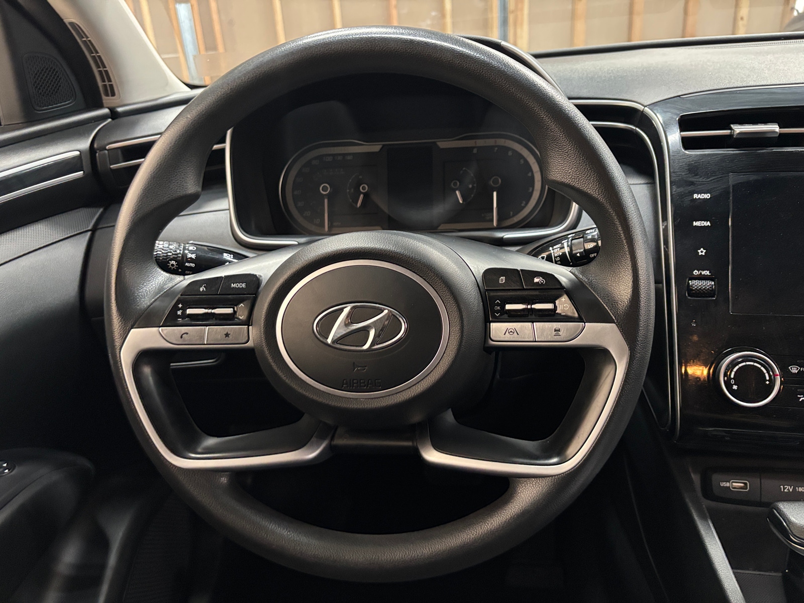 Thumbnail: 2023 Hyundai Tucson - 5