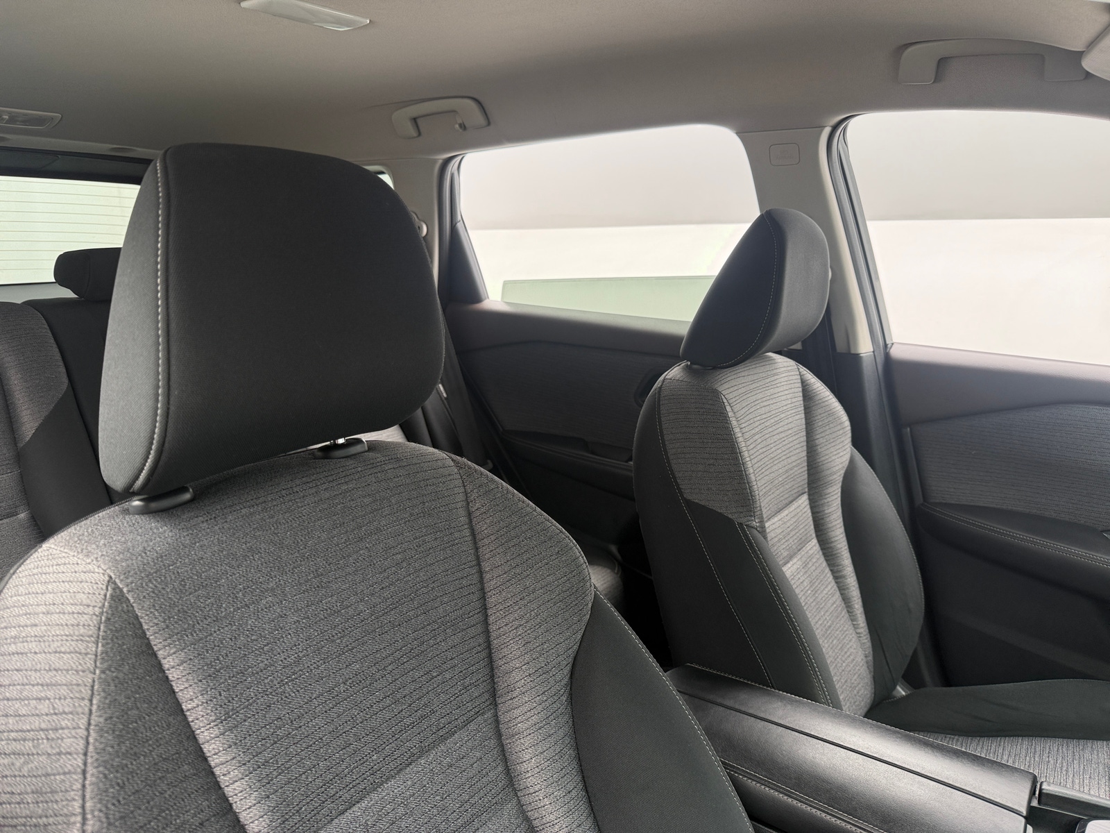 Thumbnail: 2021 Nissan Rogue - 2