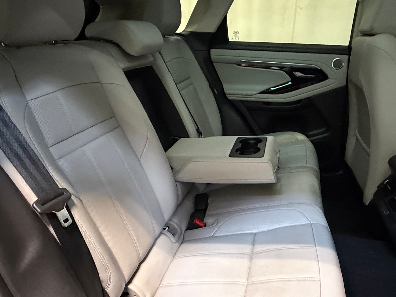 Thumbnail: 2022 Land Rover Range Rover Evoque - 5