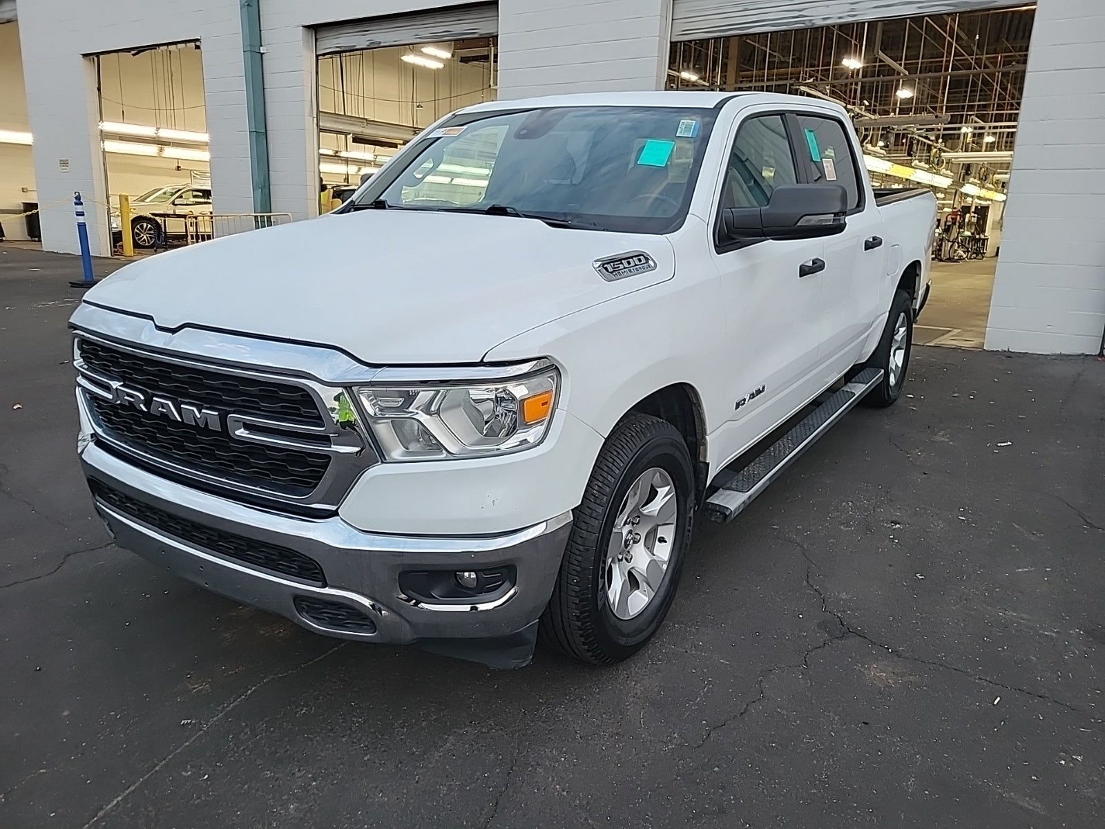 2023 Ram 1500 Big Horn 4x2 Crew Cab 5'7" Box