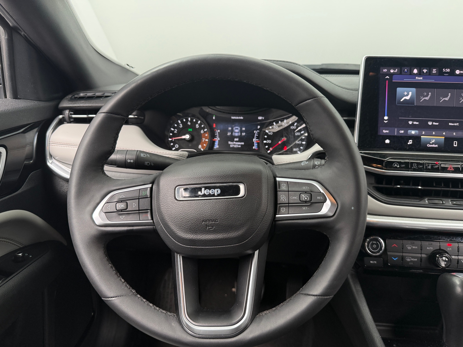 Thumbnail: 2024 Jeep Compass - 4