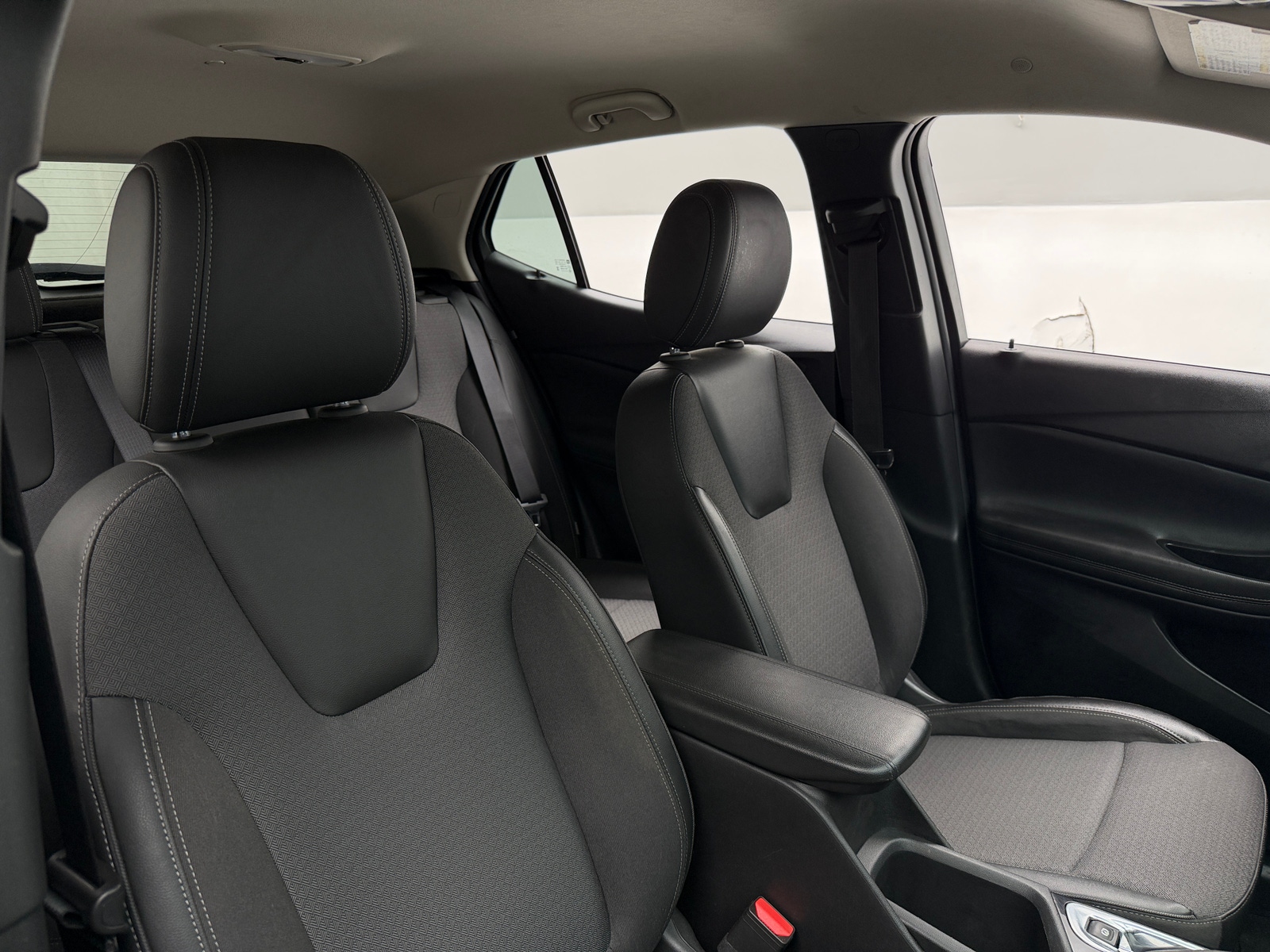 Thumbnail: 2024 Buick Encore GX - 2