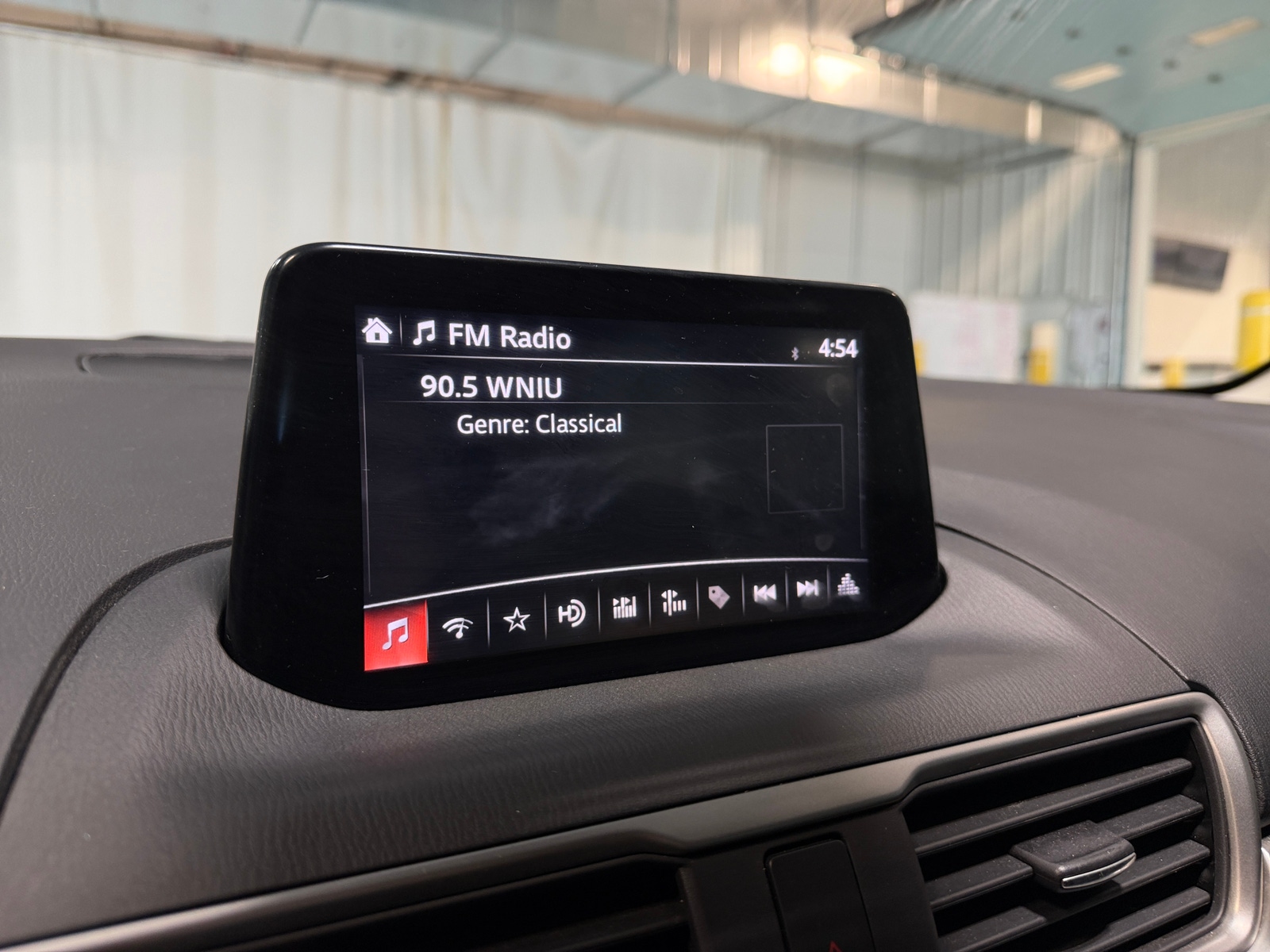 Thumbnail: 2018 Mazda Mazda3 - 3