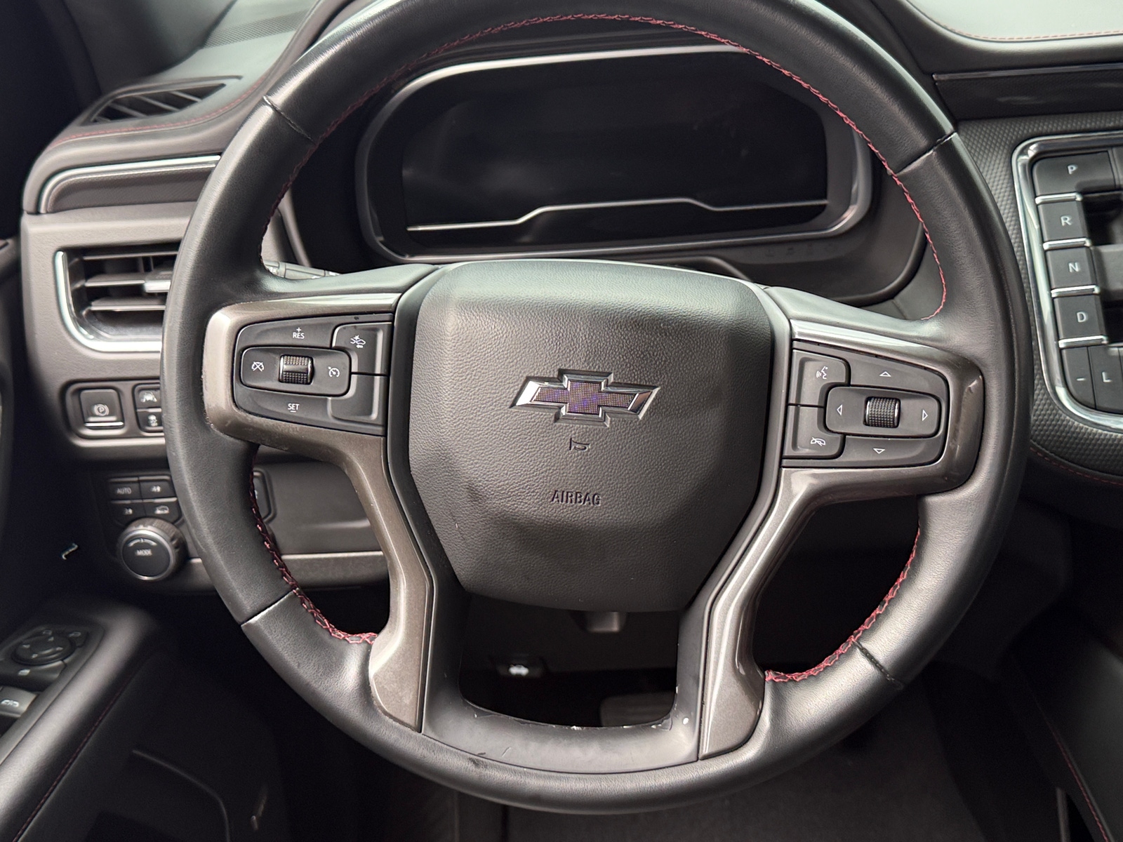 Thumbnail: 2023 Chevrolet Tahoe - 4