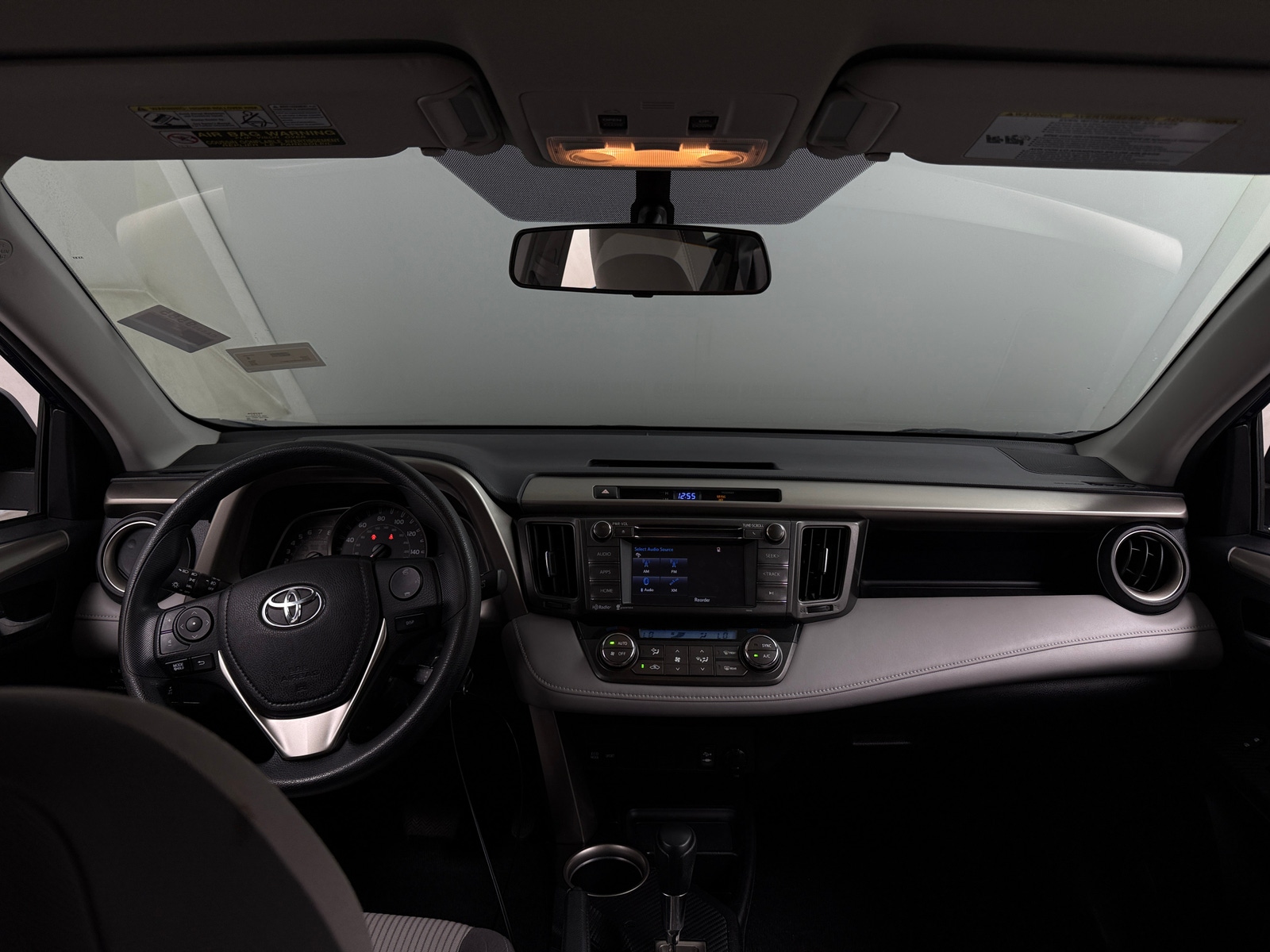 Thumbnail: 2015 Toyota RAV4 - 3