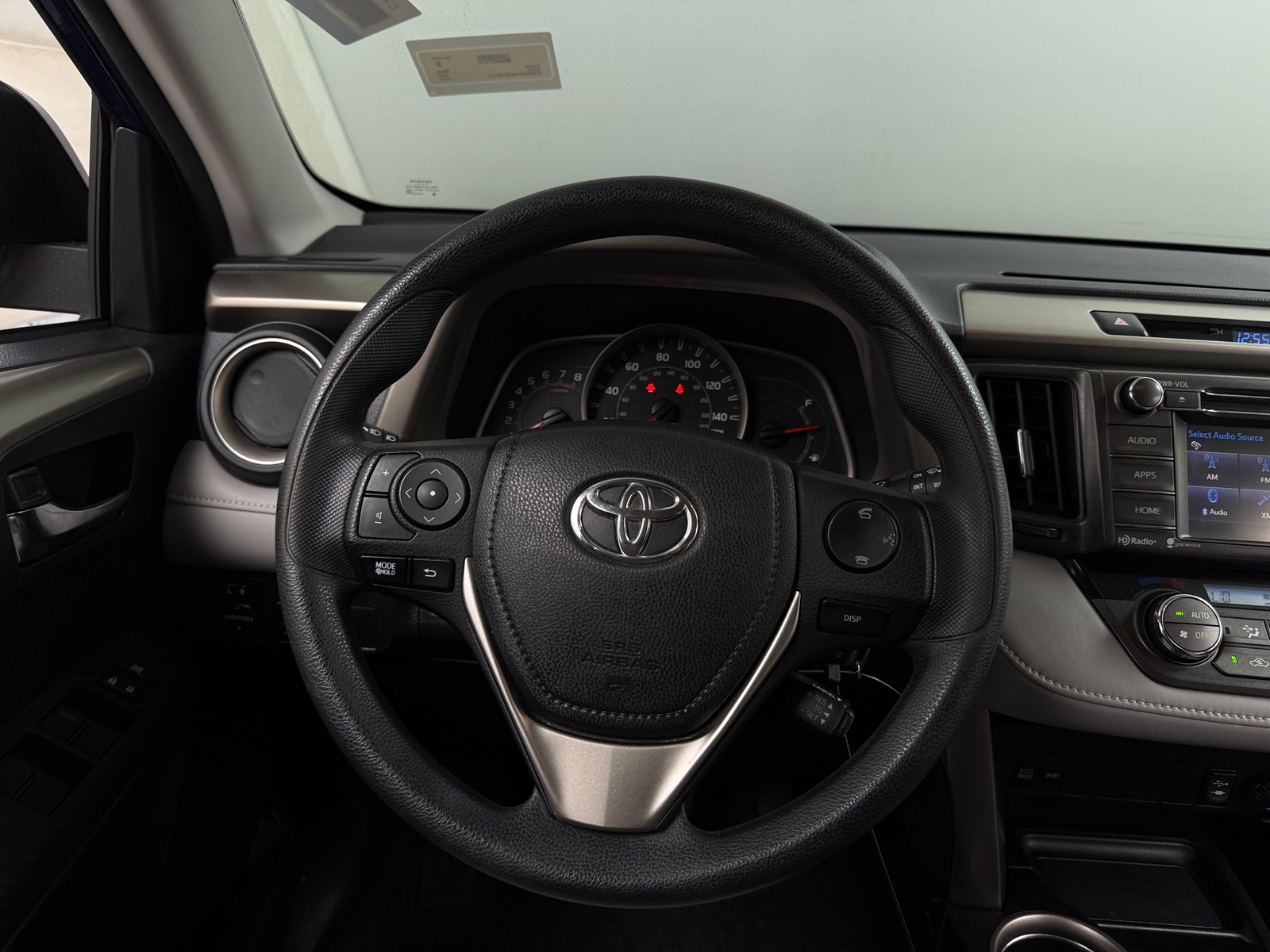 Thumbnail: 2015 Toyota RAV4 - 5