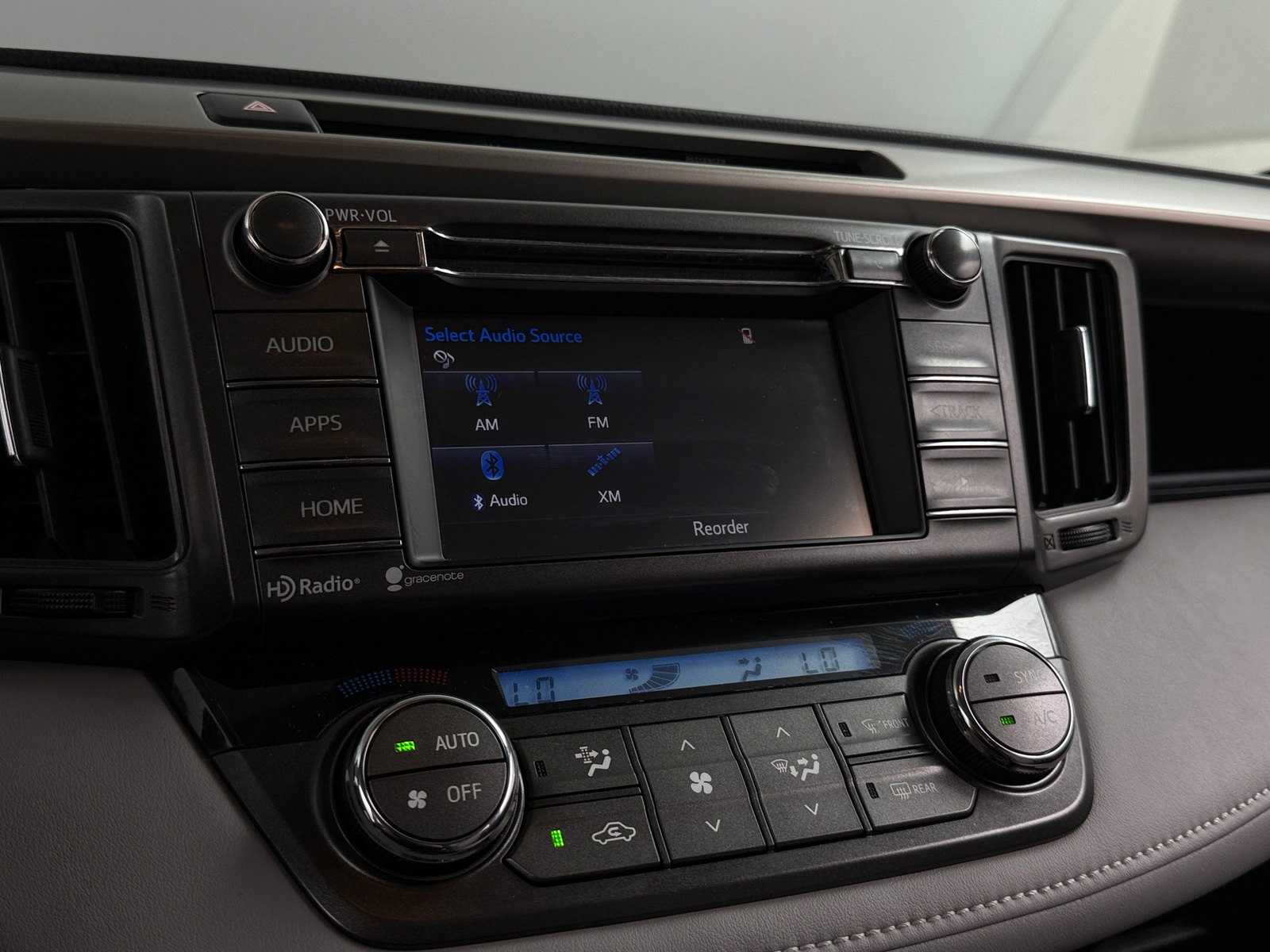 Thumbnail: 2015 Toyota RAV4 - 4