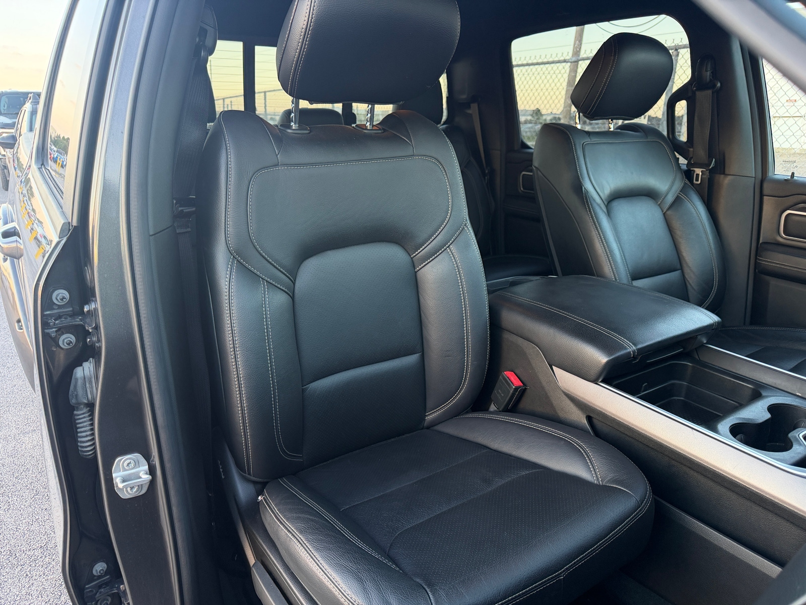 Thumbnail: 2022 RAM 1500 - 2