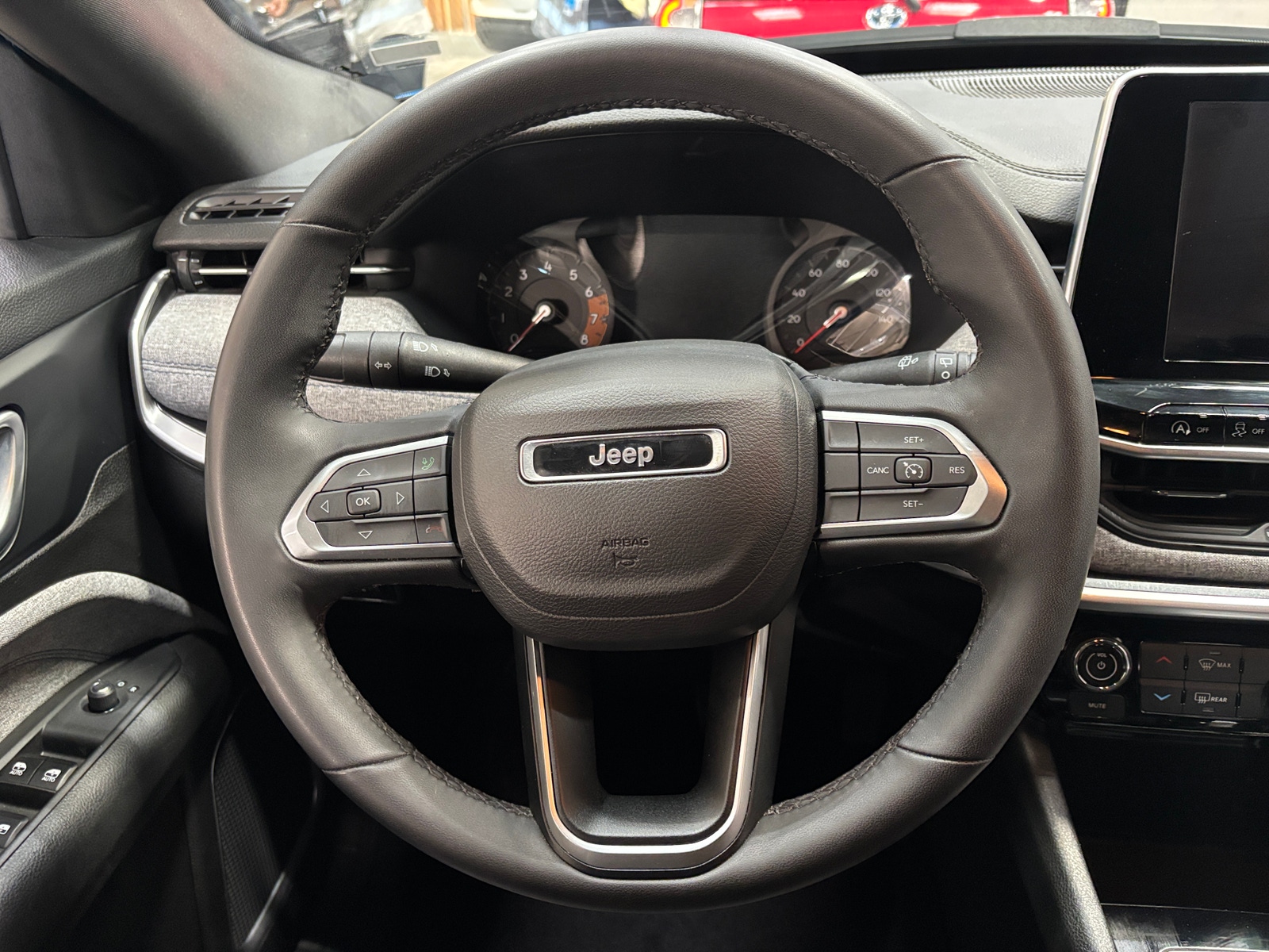Thumbnail: 2025 Jeep Compass - 5
