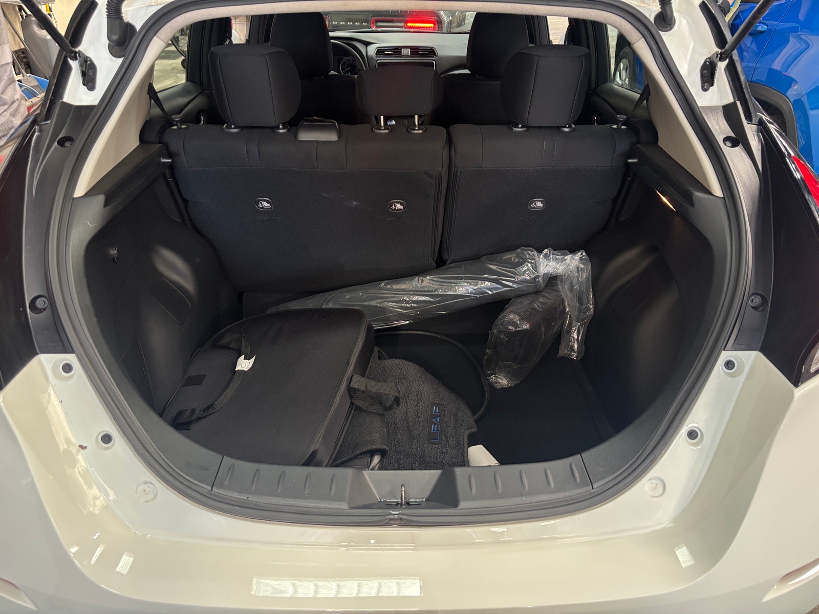 Thumbnail: 2025 Nissan Leaf - 7