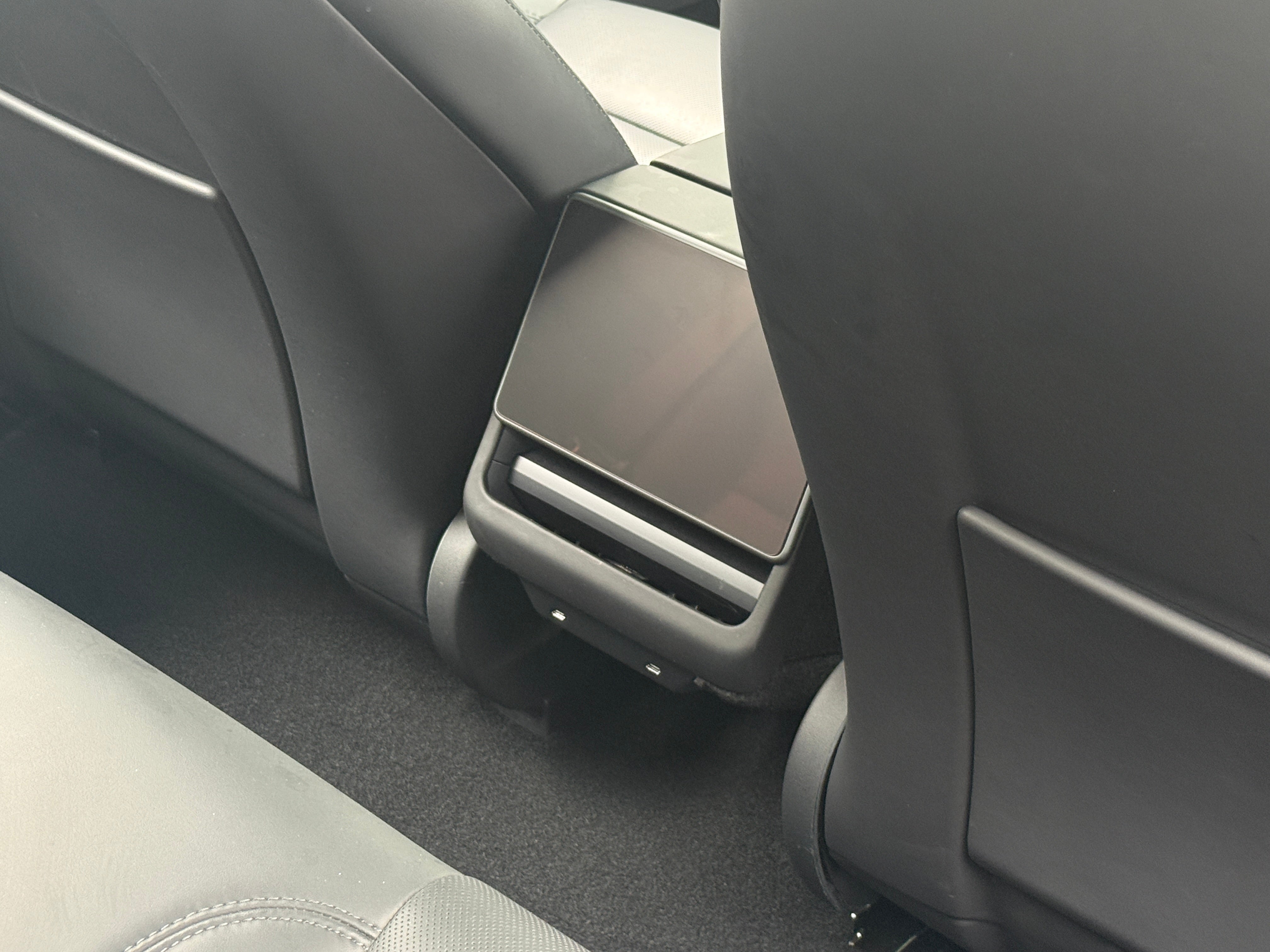 Used 2024 Tesla Model 3 Long Range with VIN 5YJ3E1EBXRF830174 for sale in Auburn, WA