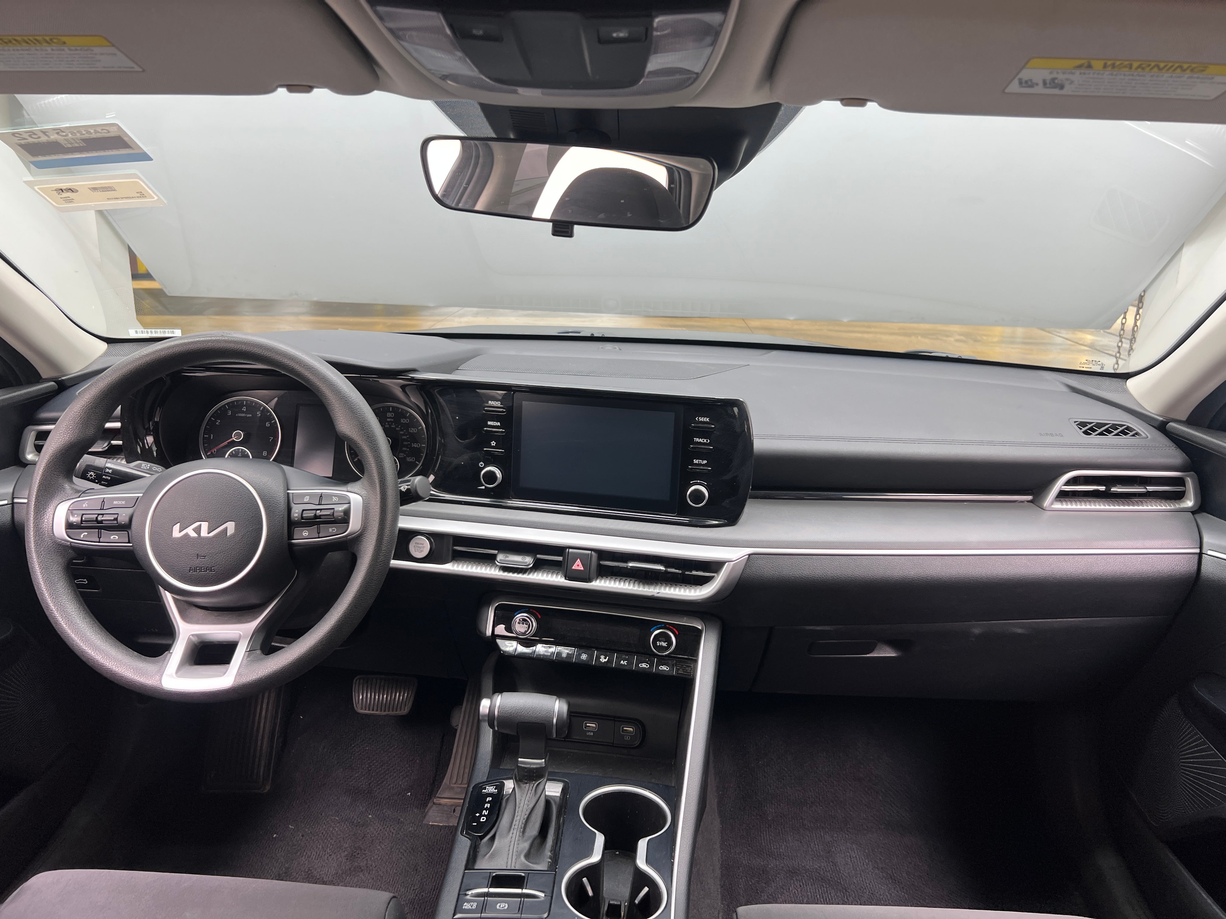 2023 Kia K5