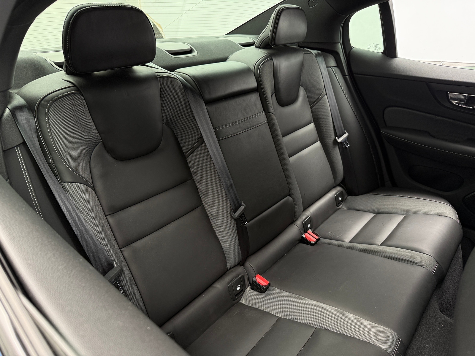 Thumbnail: 2020 Volvo S60 - 5