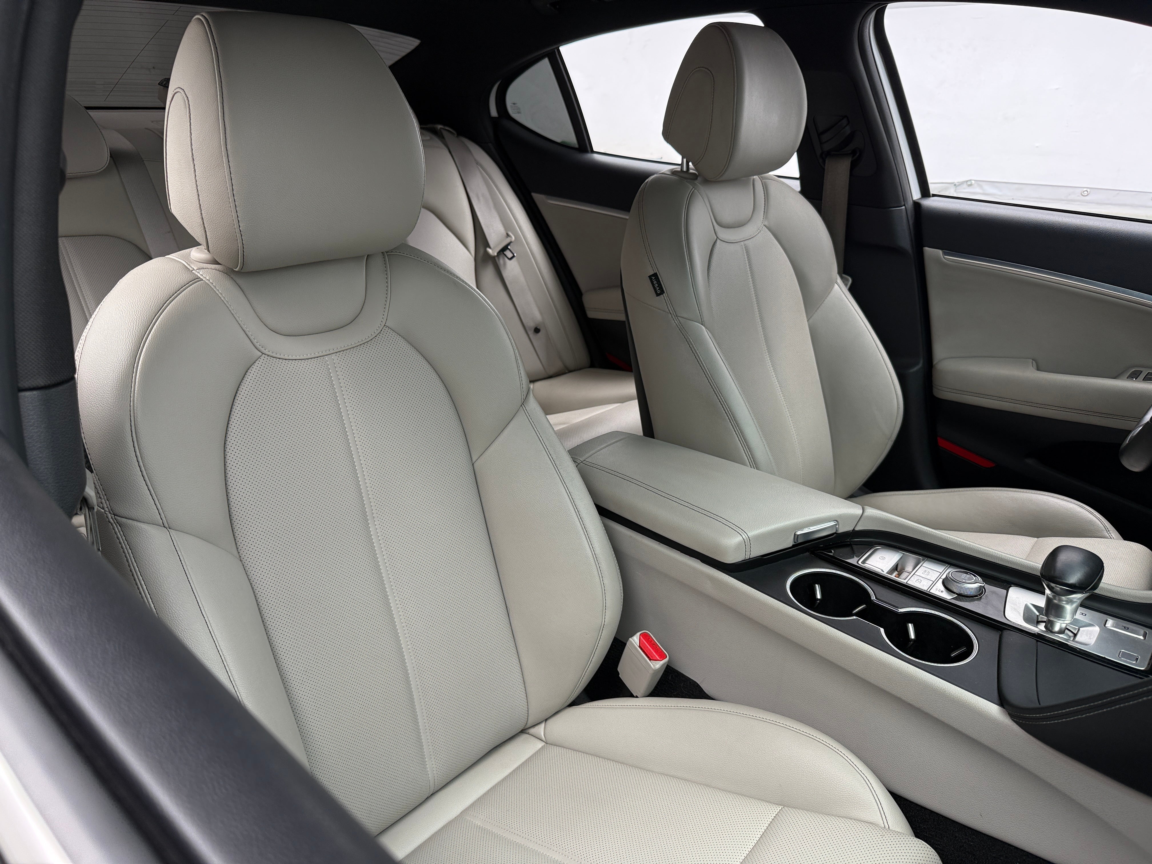 2022 GENESIS G70
