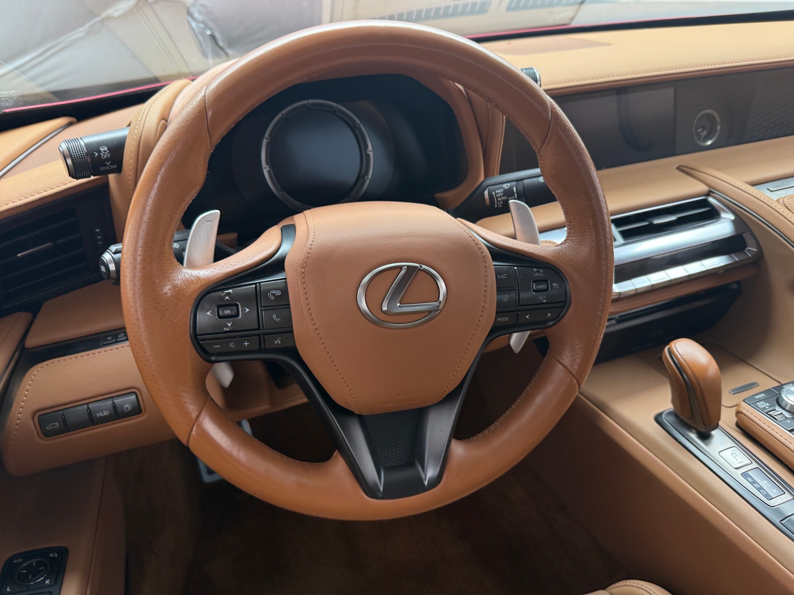 Thumbnail: 2021 Lexus LC - 3