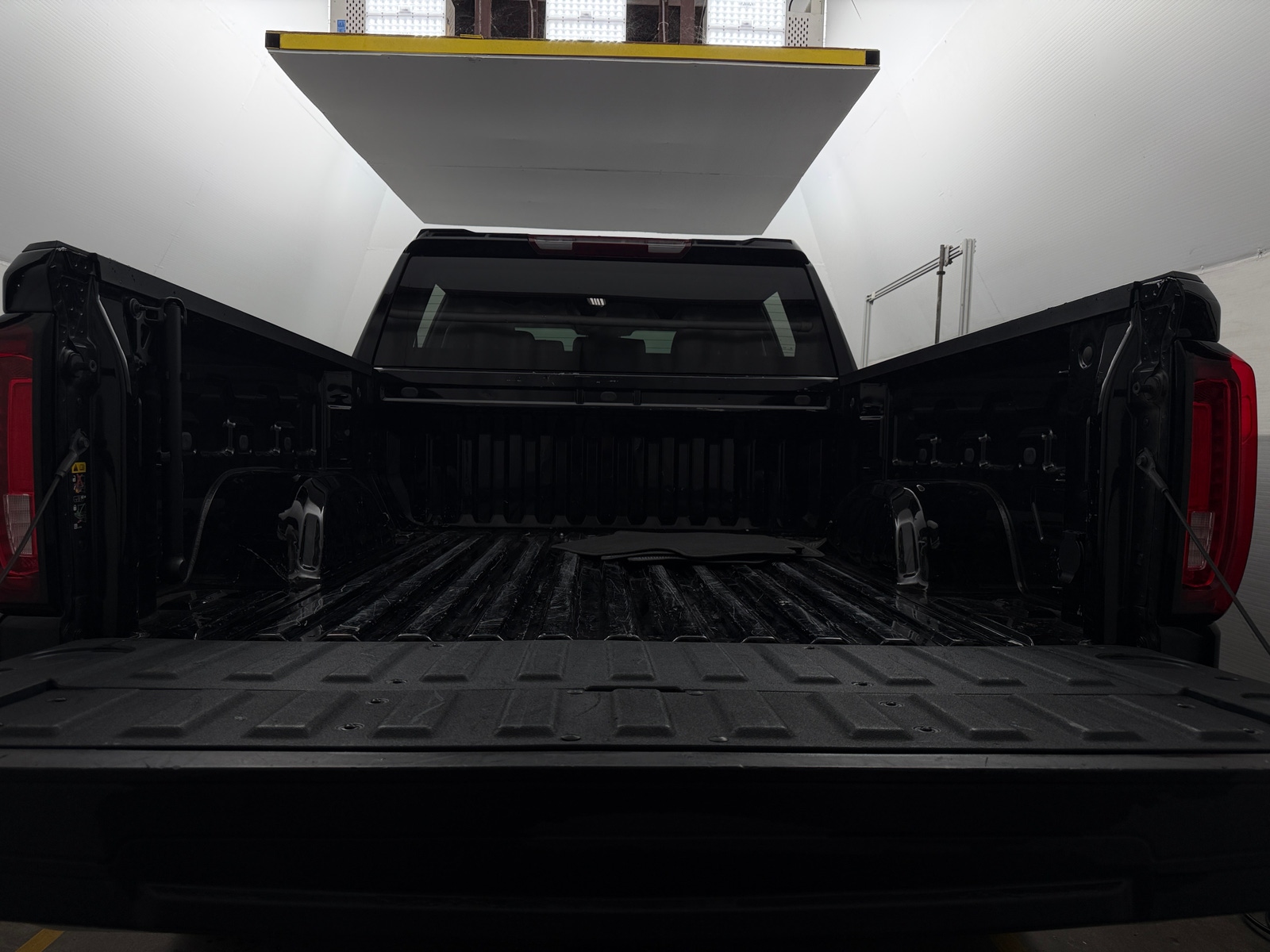 Thumbnail: 2025 GMC Sierra 1500 - 6
