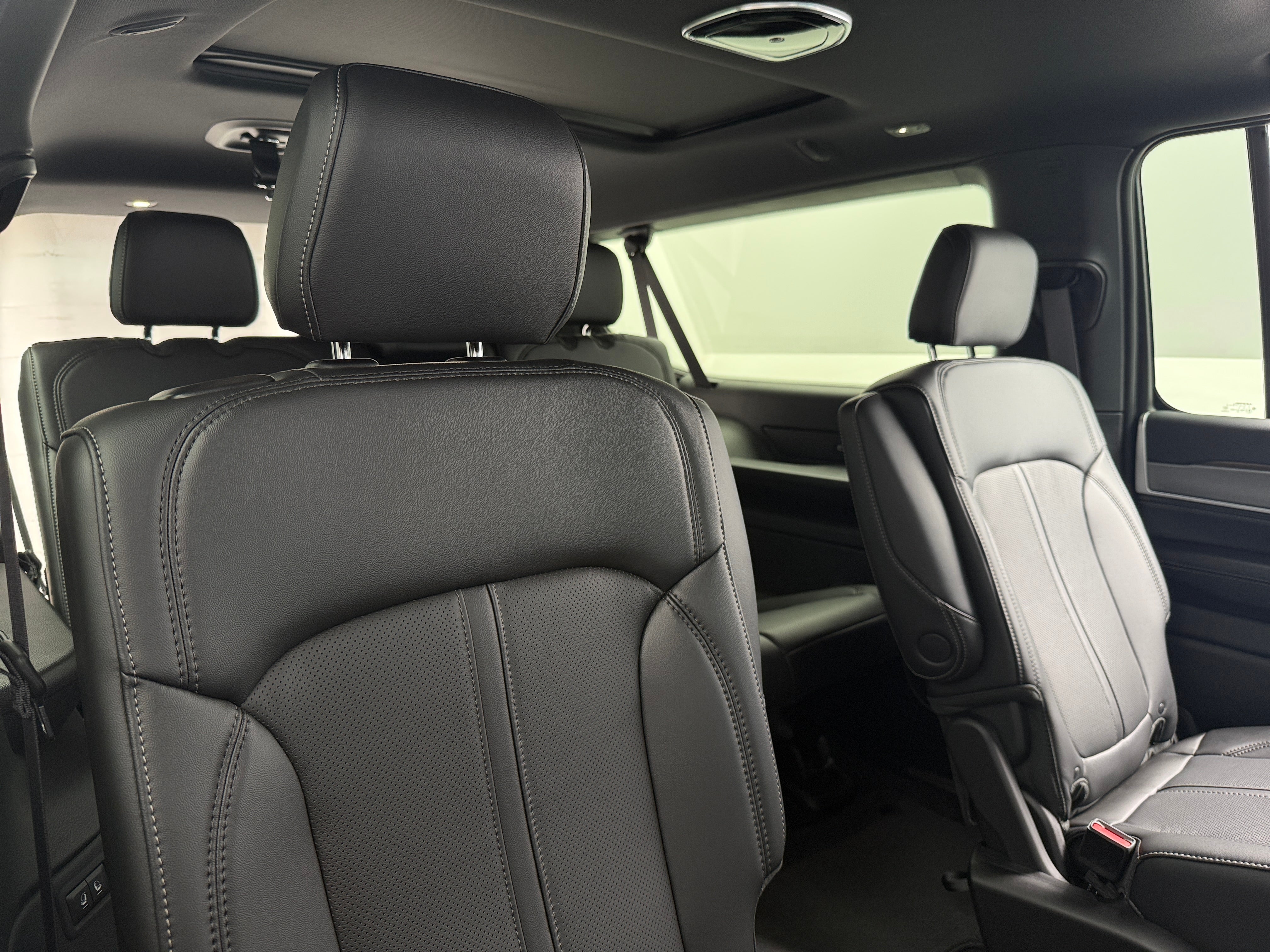 2026 Jeep Grand Wagoneer L
