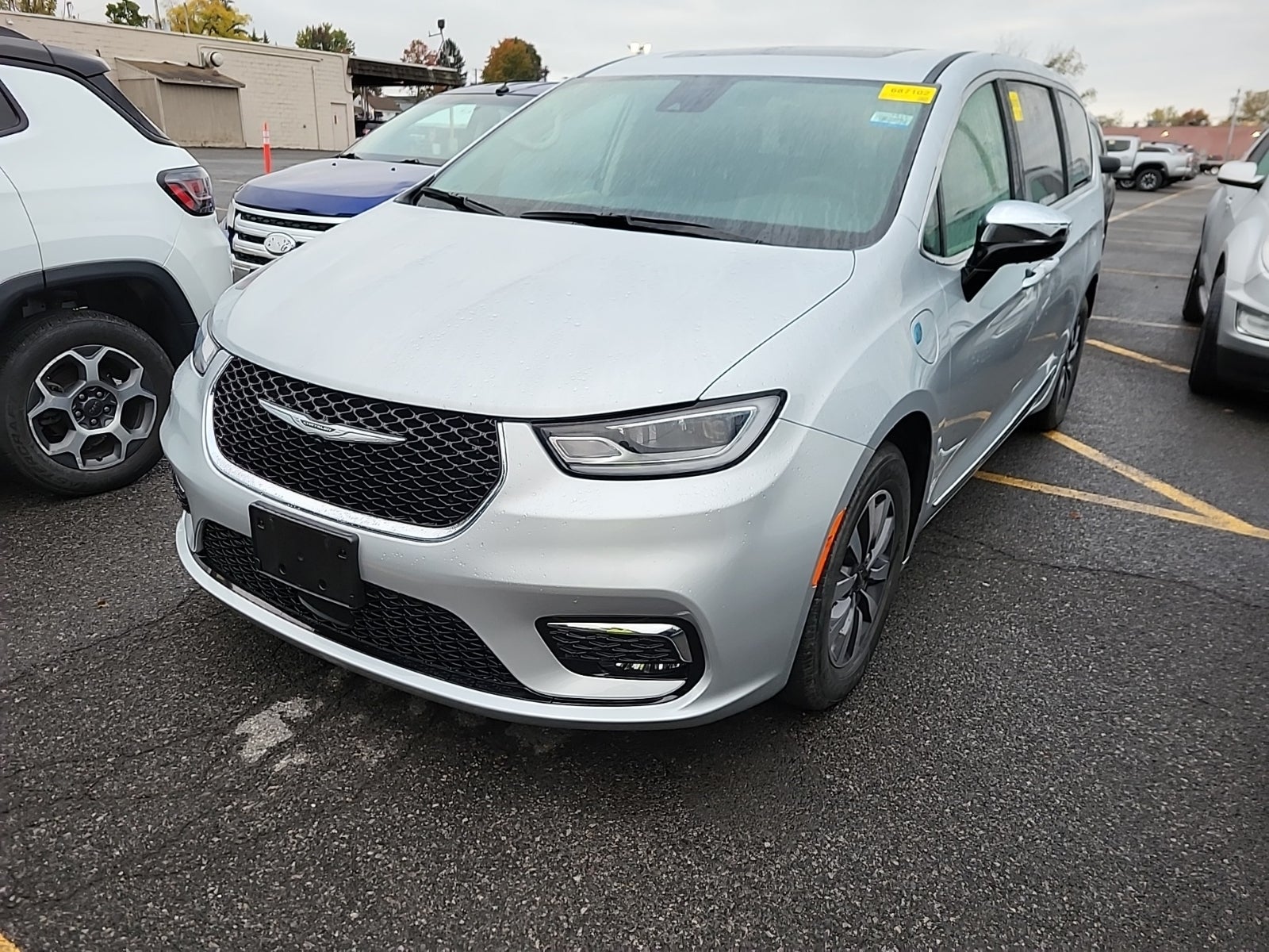2023 Chrysler Pacifica Hybrid Hybrid Limited