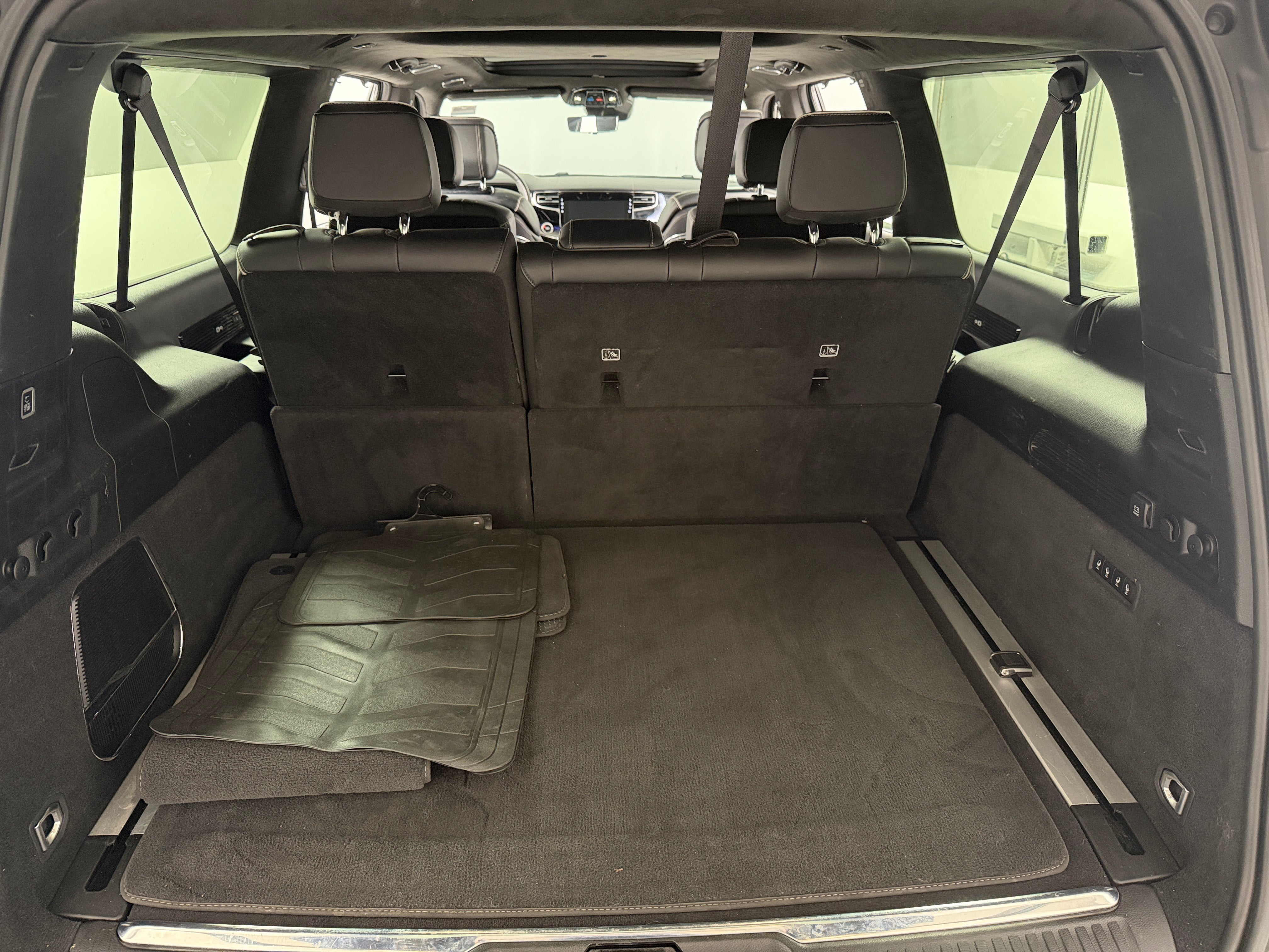 2024 Jeep Grand Wagoneer L