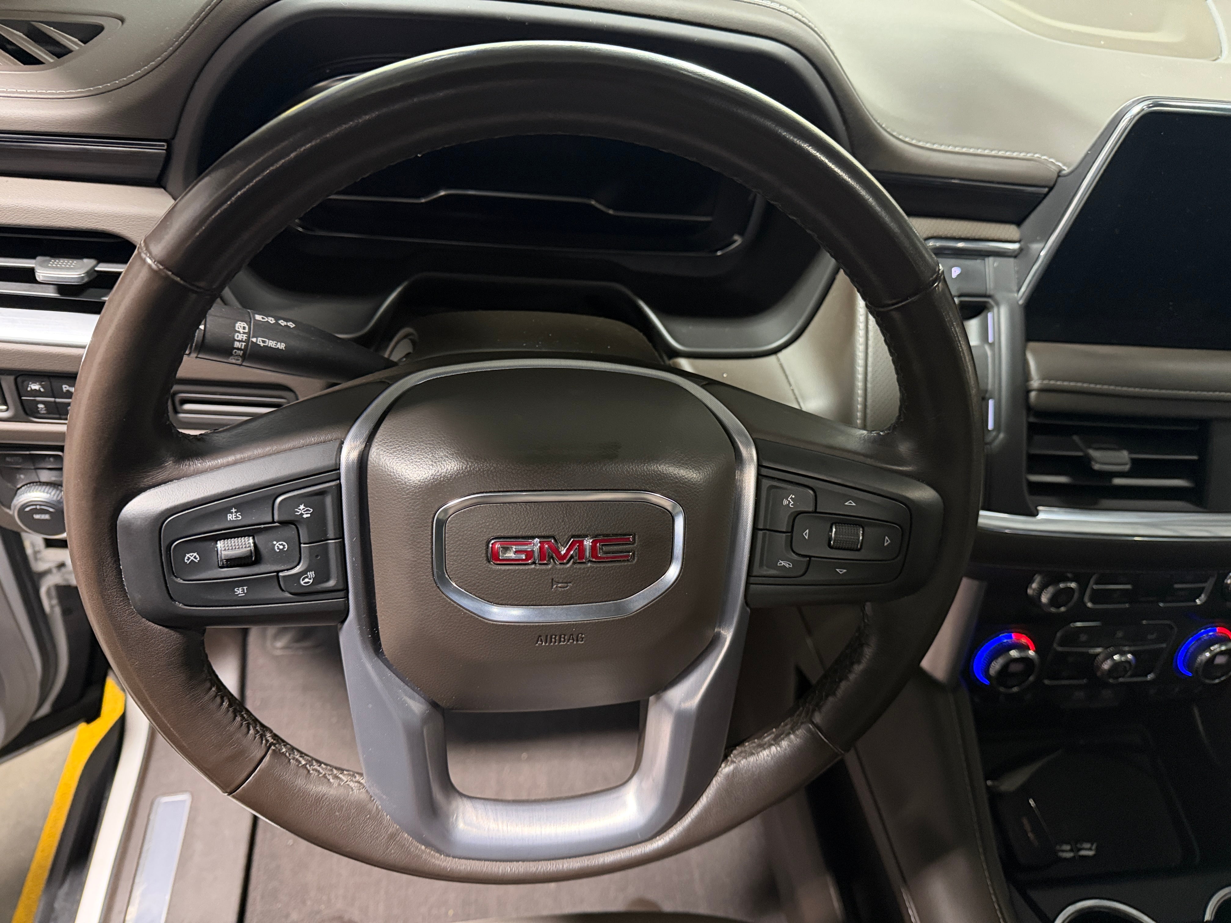 2022 GMC Yukon